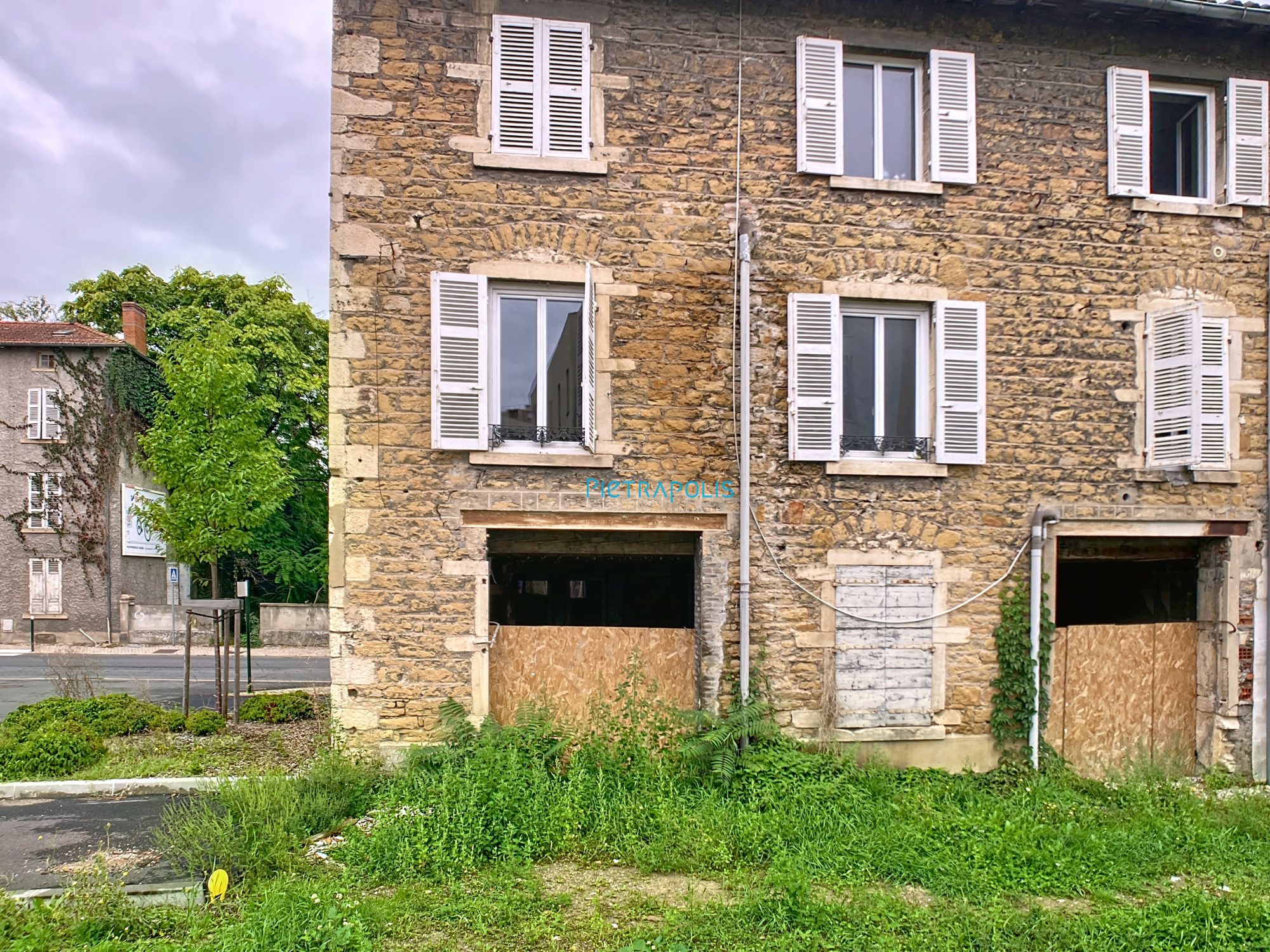 plateau T4 94m2 avec jardin et parking Gleizé 69400
