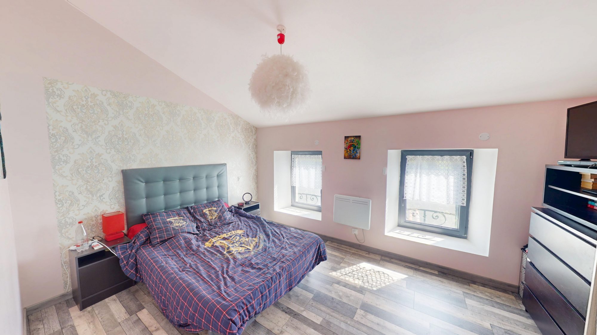 Maison de ville avec rendement locatif Saint-Pierre-du-Champ 43810