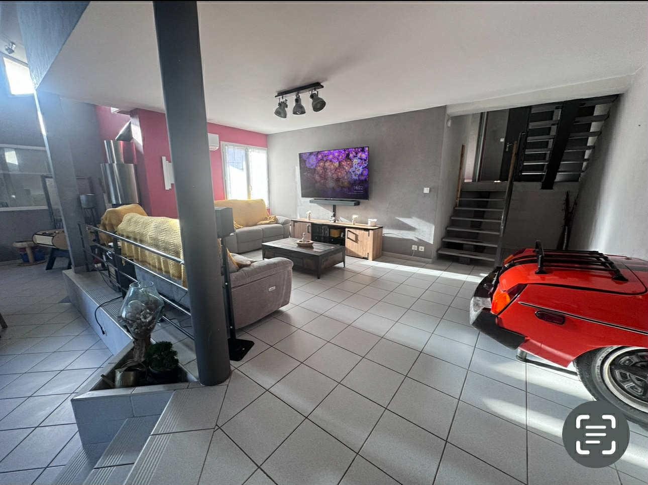 Maison - 8 pièces - 290 m² - Saint-Clair (07430)