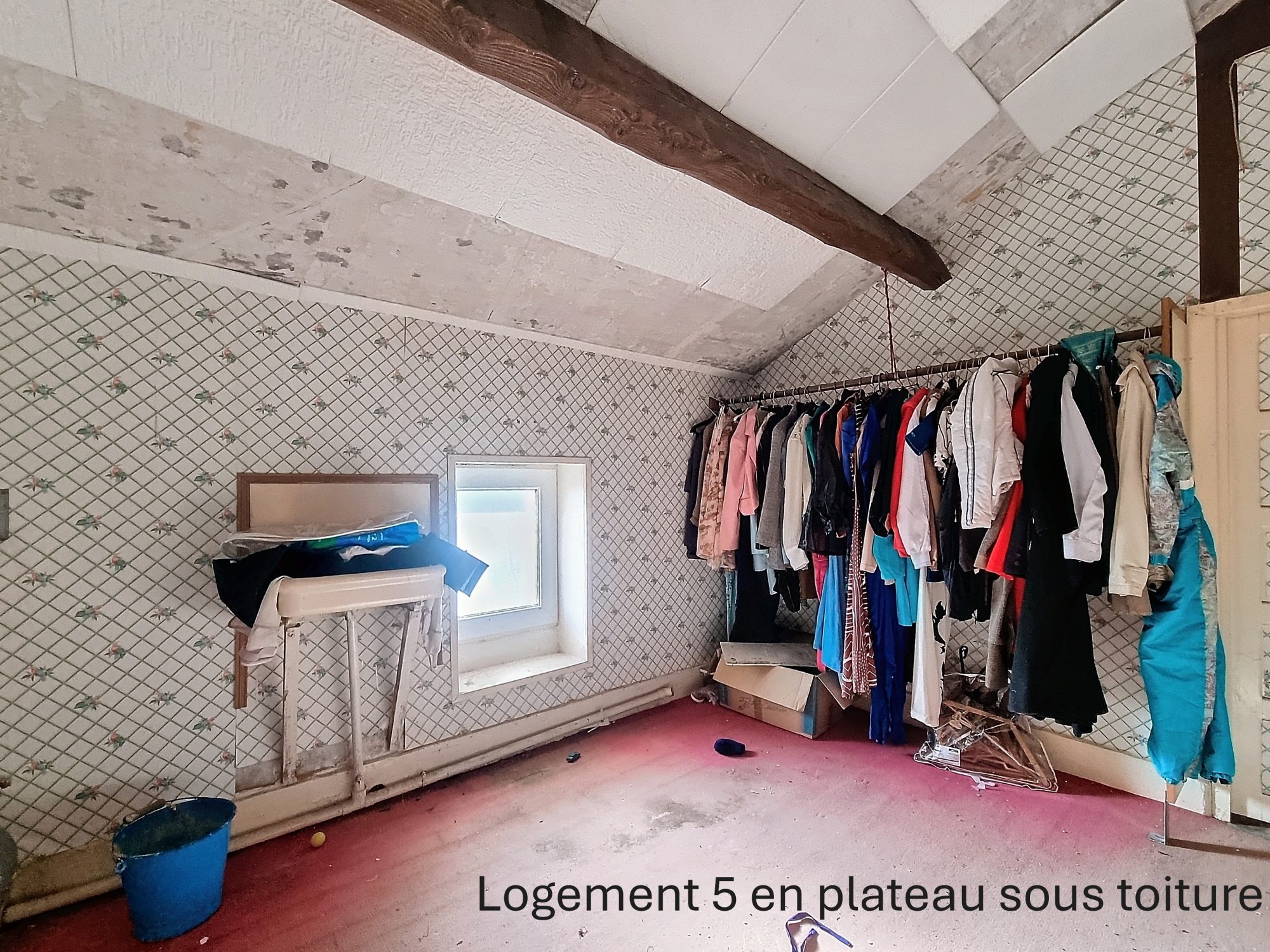 tènement de 5 logements Fraisses 42490