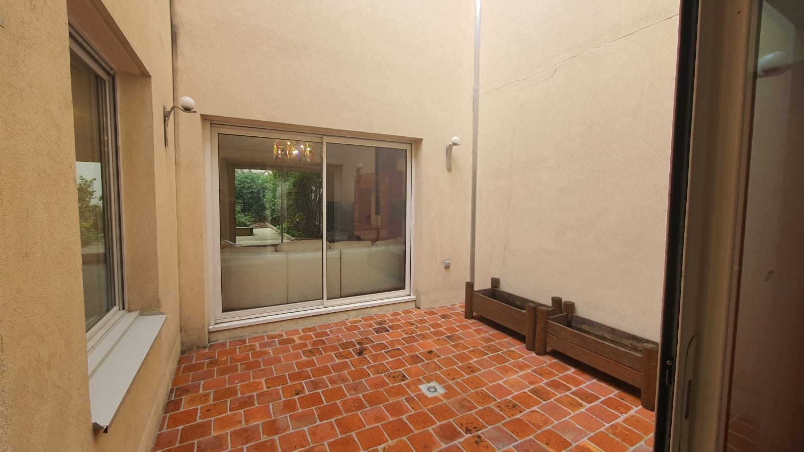 Maison de ville contemporaine  avec jardin et garage Villeurbanne 69100