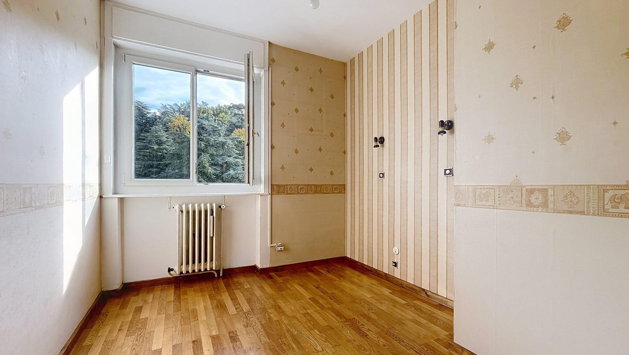 Appartement traversant 92 m² carrez– Étage élevé, vue dégagée, fort potentiel Sainte-Foy-lès-Lyon 69110