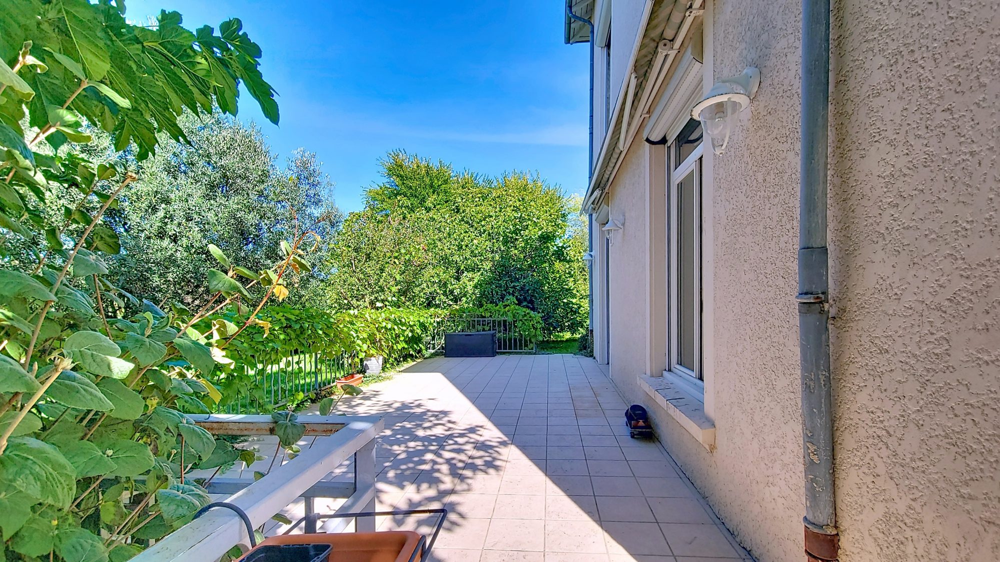 Maison de caractère- T6 - 5 chambres - Terrain plat sans aucun vis à vis Ville-sous-Anjou 38150