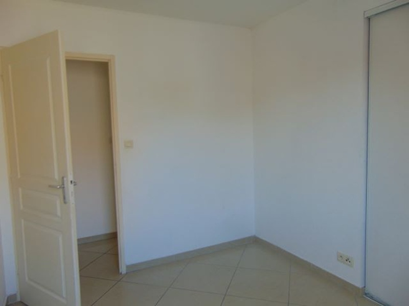 T4 Agde  - 75 m² avec terrasse, garage et parking. AGDE 34300