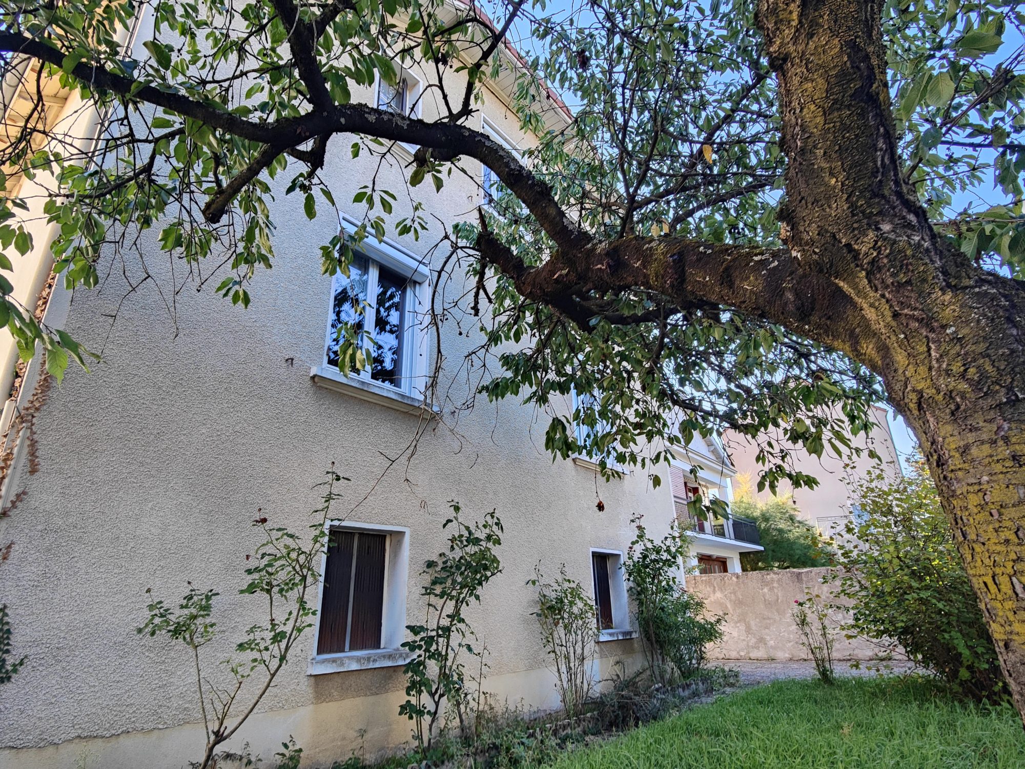 Maison - 11 pièces - 147 m² - Langeac (43300)