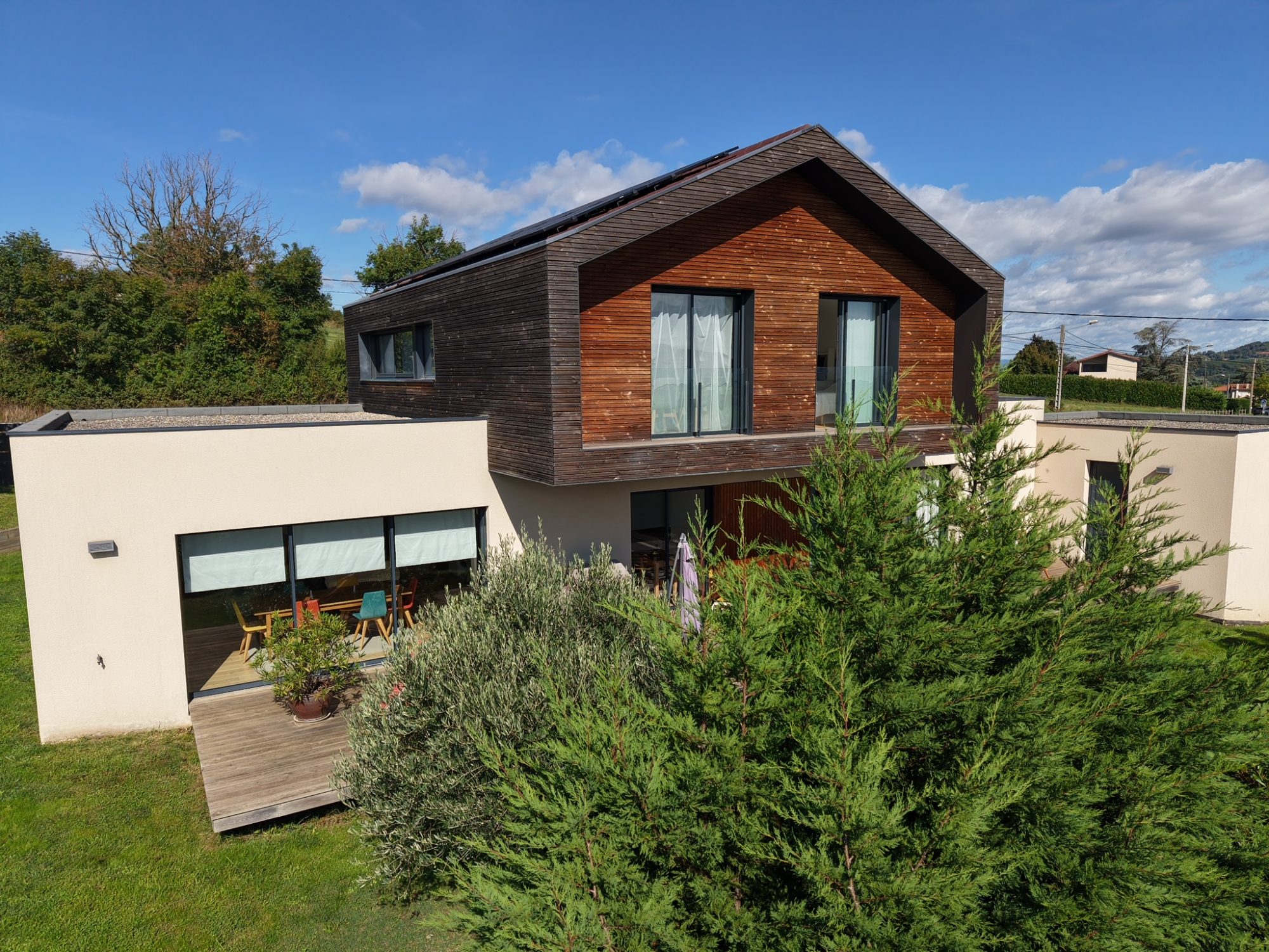 Maison d'architecte- 5 chambres, 3 salles d’eau, prestations haut de gamme et confort énergétique (DPE A) Fleurieux-sur-l'Arbresle 69210