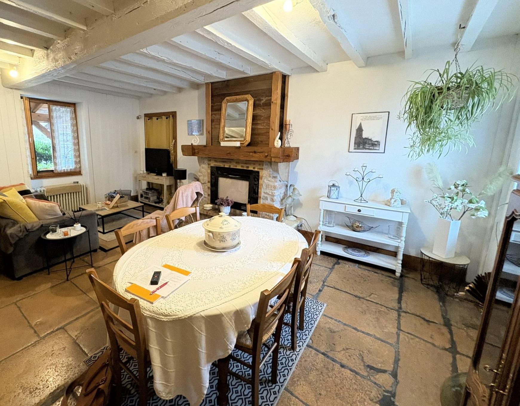 Immeuble - 200 m² - La Salle (71260)