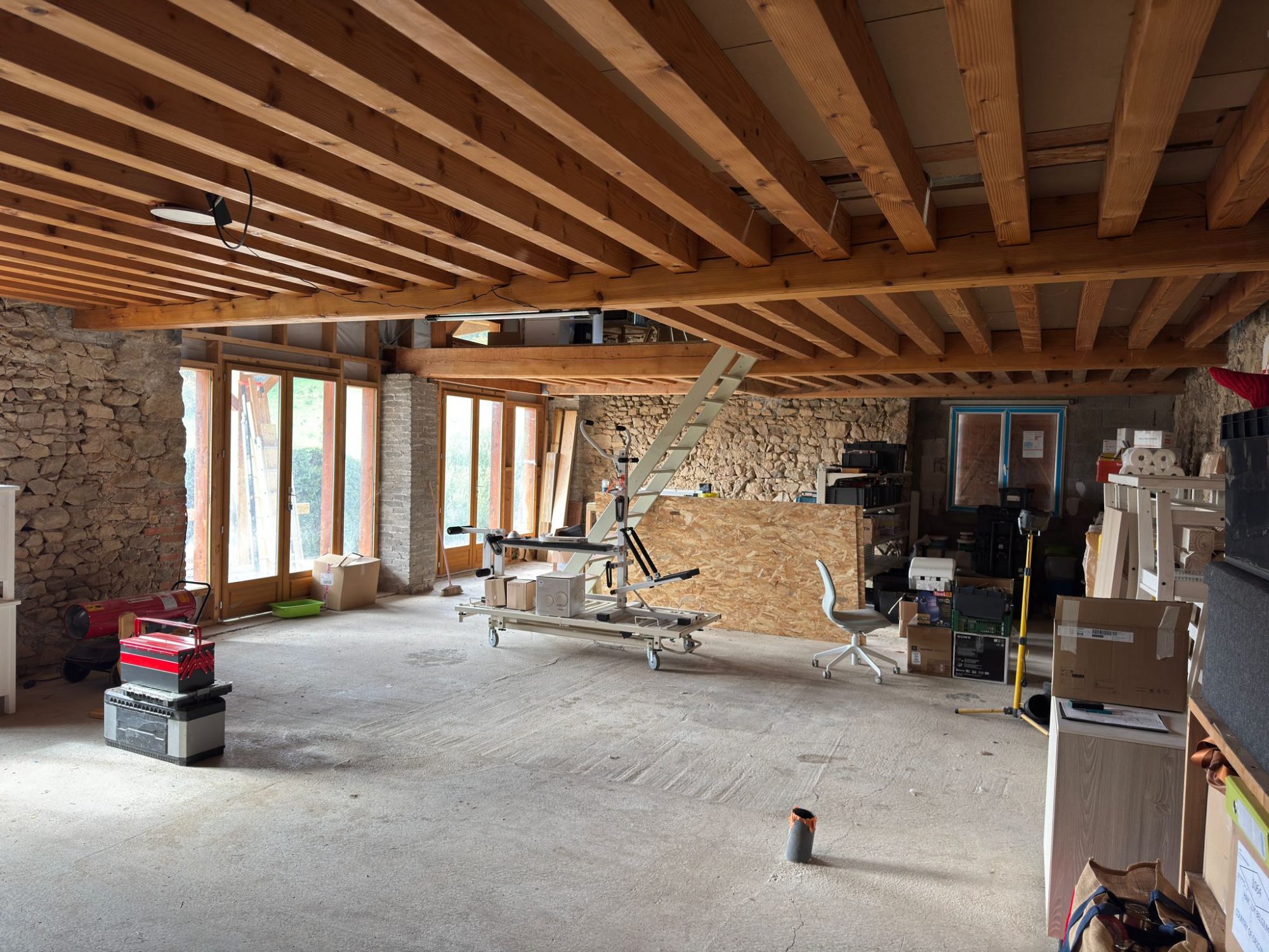 Maison ancienne 108m² avec belle dépendance Saint-Appolinaire 69170