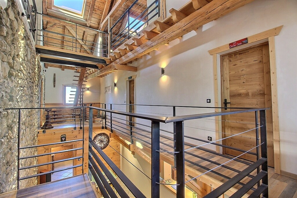 Thollon-les-Mémises - Propriété de caractère