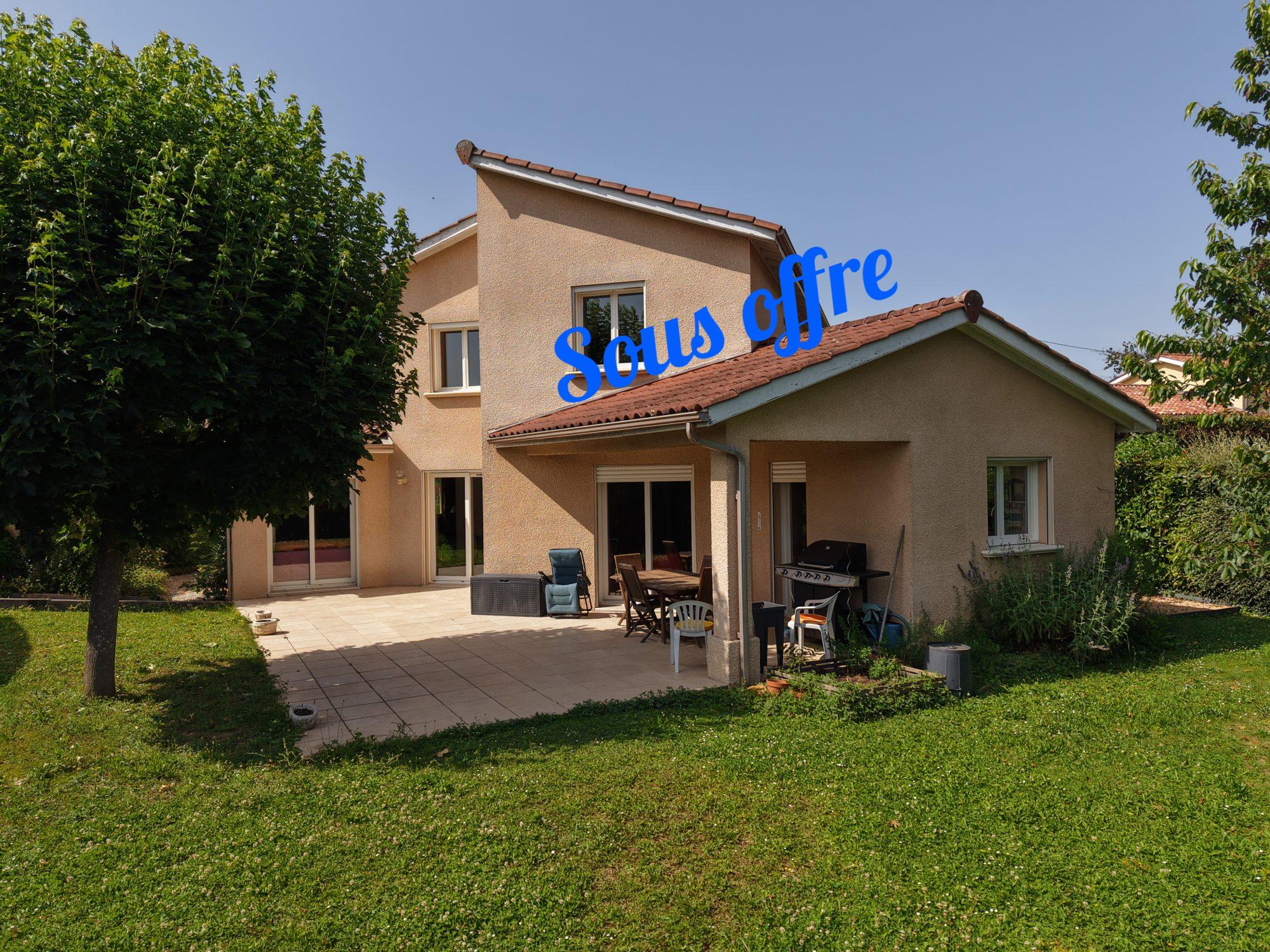 Maison - 5 pièces - 121 m² - Chessy (69380)
