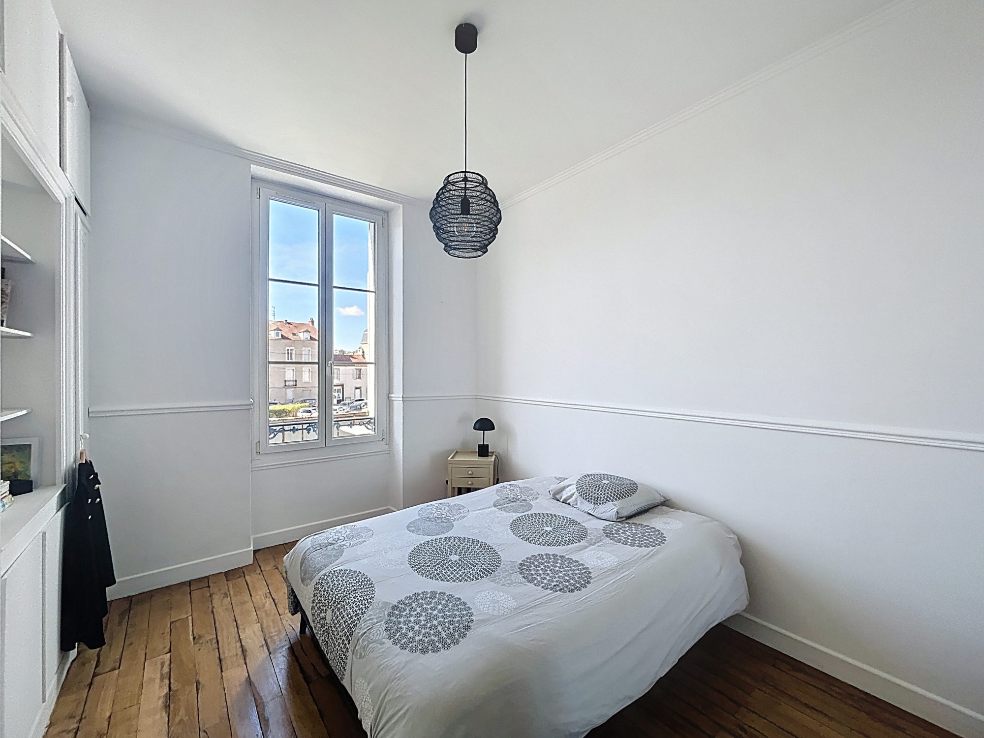 Appartement de caractère au pied du tram - 140m2 - Dijon proche République Dijon 21000