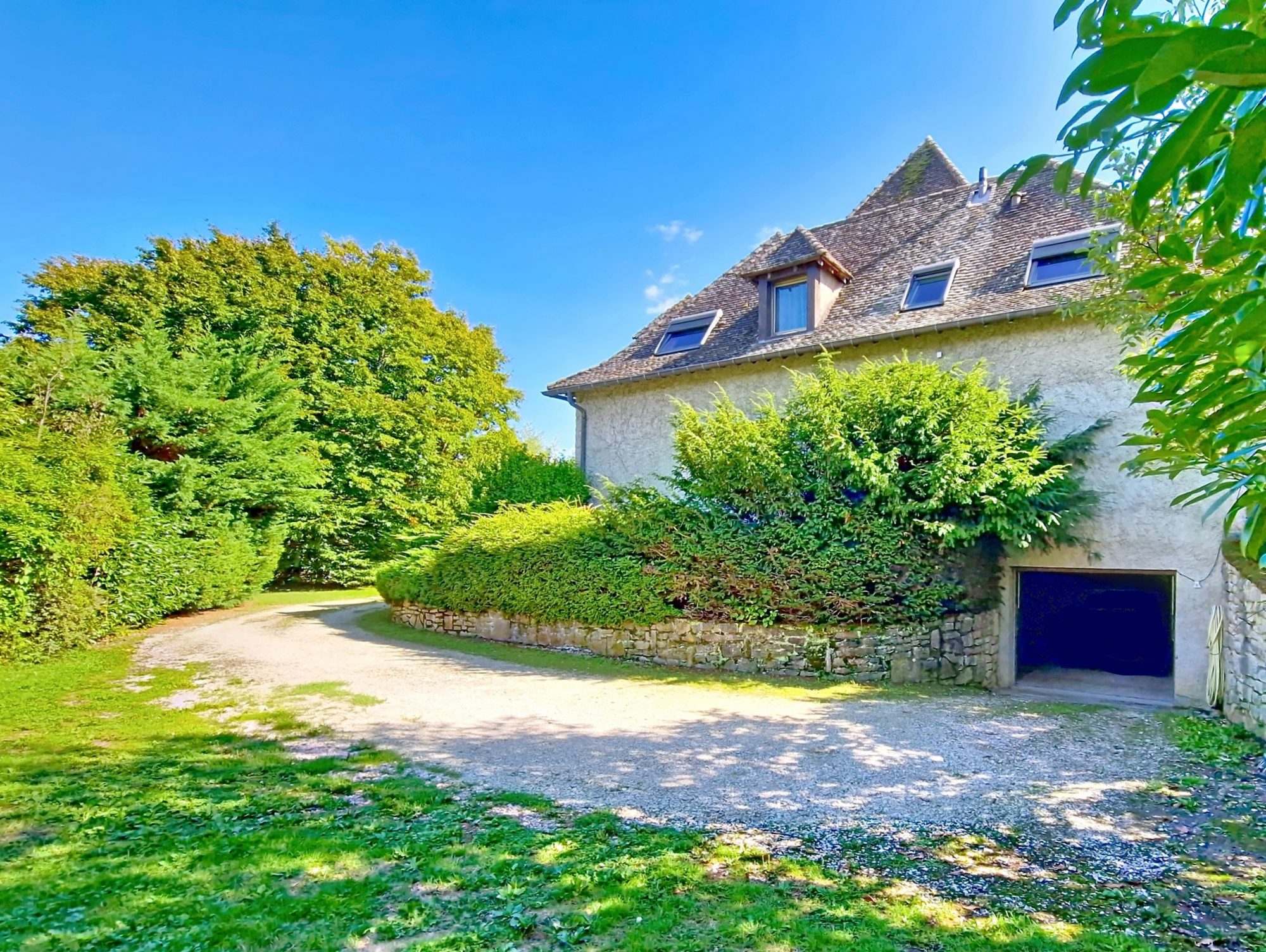 Propriété de 60 ares au sud de Chalon sur Saône Chalon-sur-Saône 71100