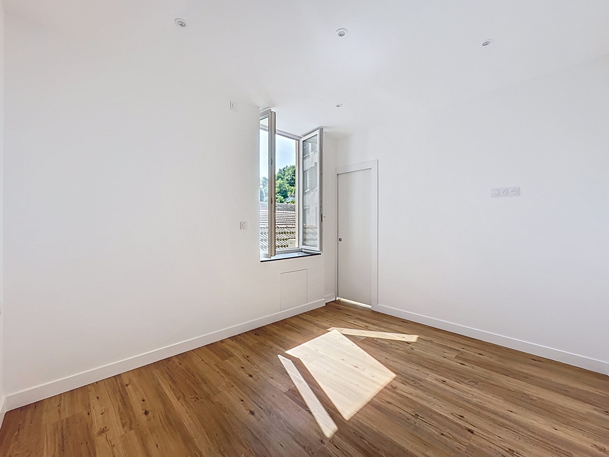 Appartement standing en coeur de ville Tarare 69170