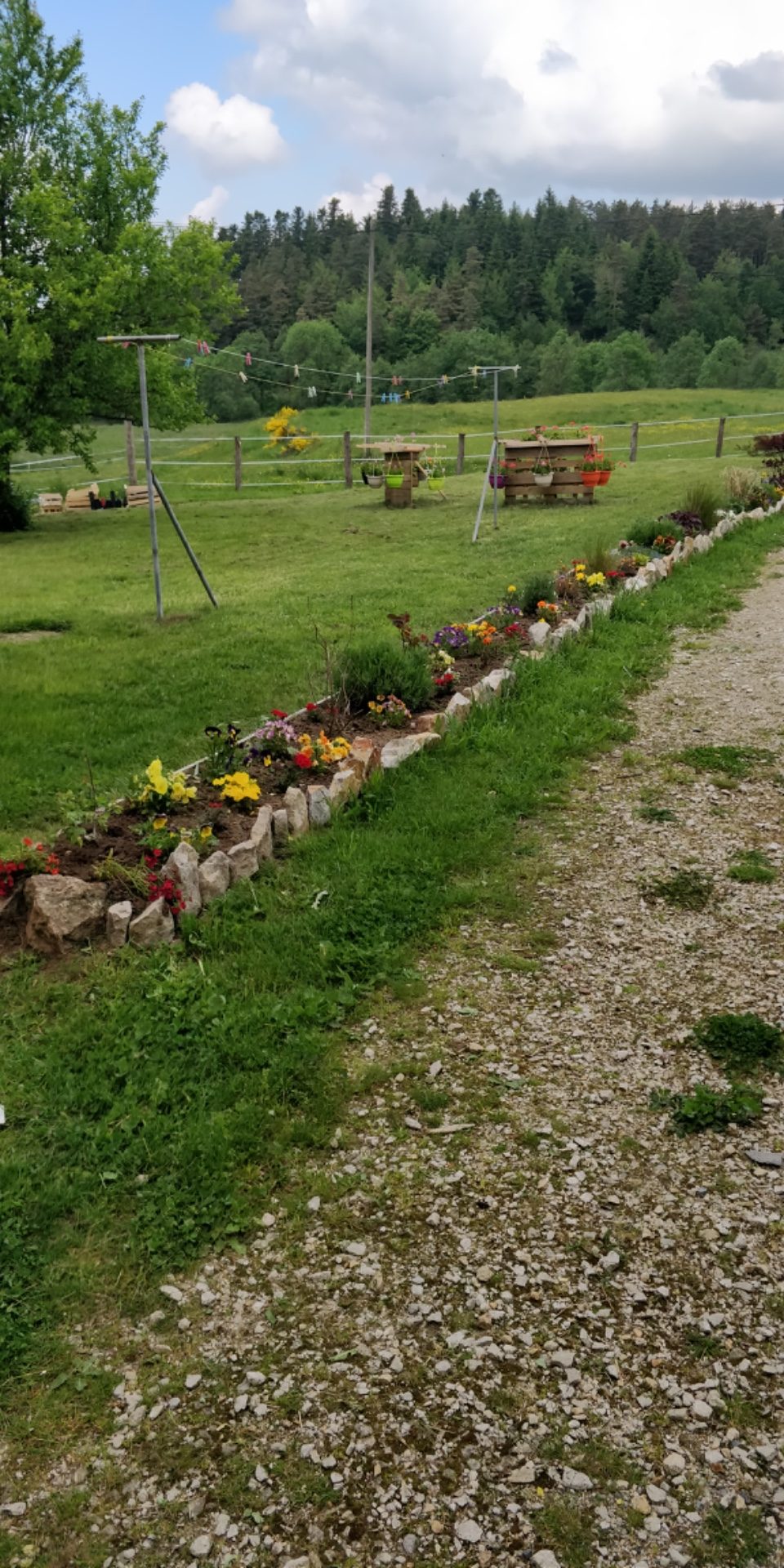 Bien d’exception loué en gîtes avec piscine intérieure Montregard 43290