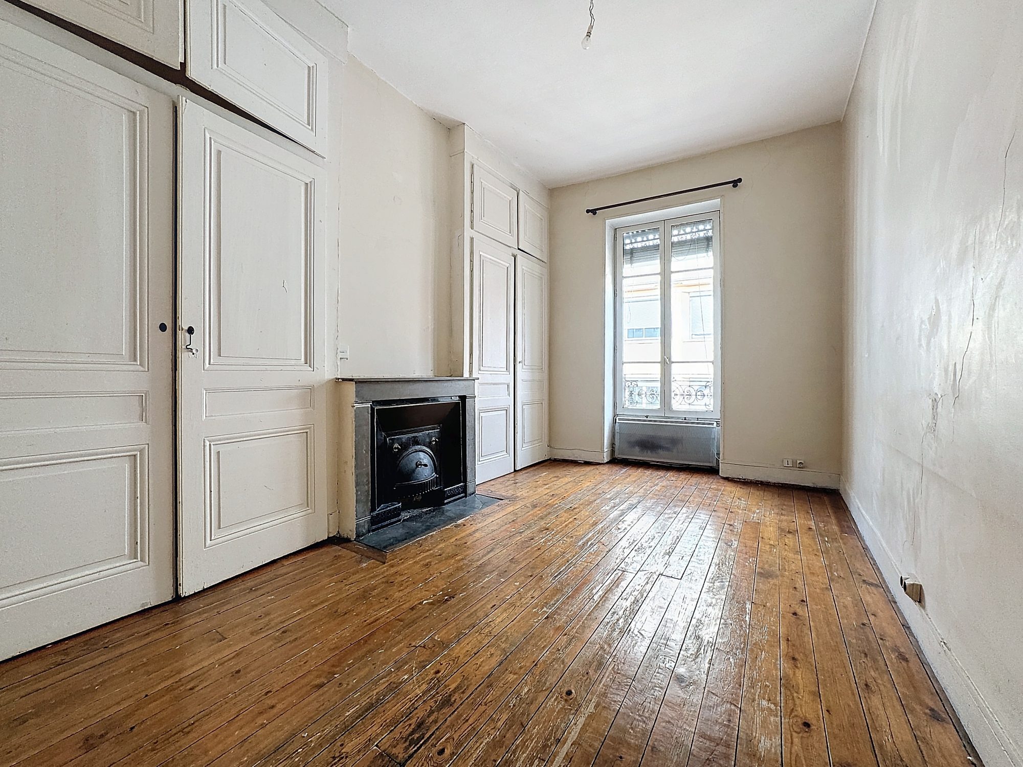 T3 Duplex de 88m² à rénover entierement au 4ème et dernier étage Lyon6