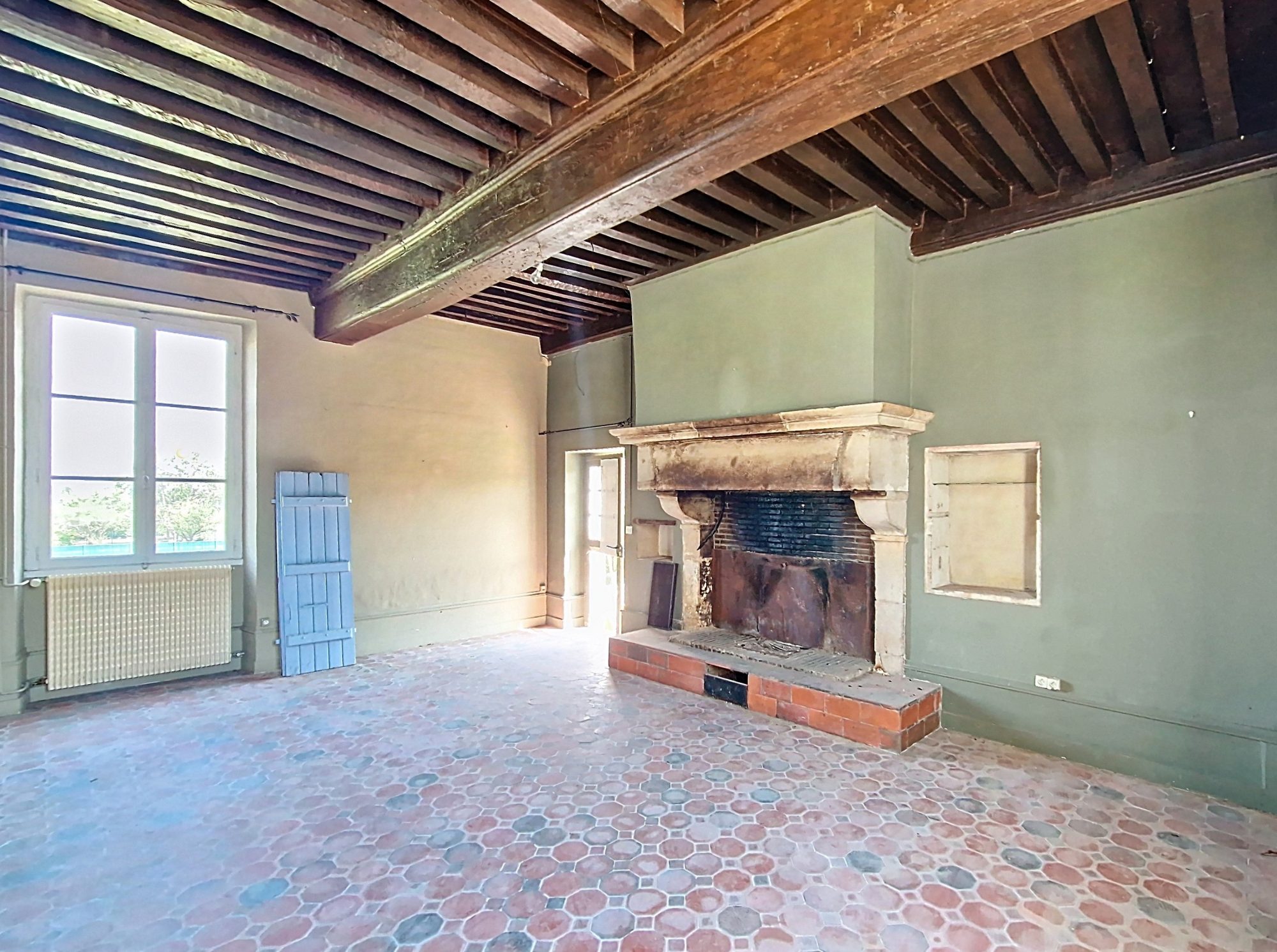 Maison - 5 pièces - 192 m² - Chalon-sur-Saône (71100)