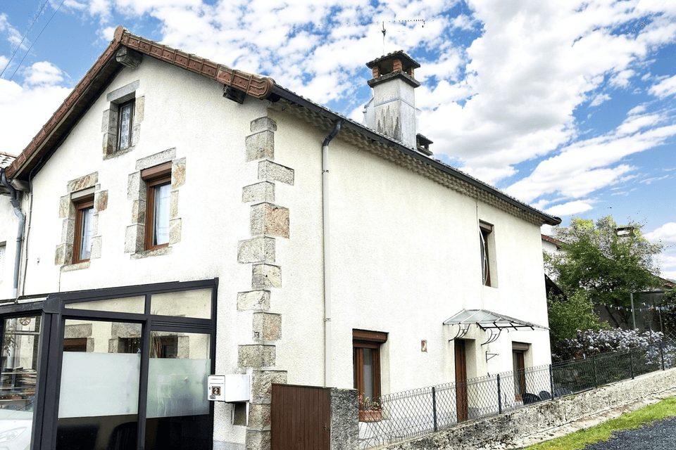 Maison de village La chapelle-agnon 63590