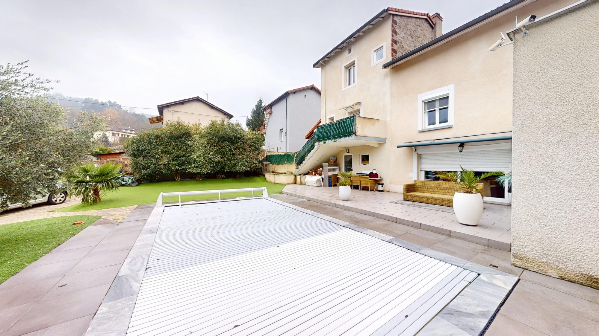 EXCLUSIVITE! MAISON 159m² HAB, TERRAIN 540m², 4 CHAMBRES, PISCINE 8X4, GARAGE, LOCAL INDEPENDANT 25m², GARAGE, POËLE A BOIS