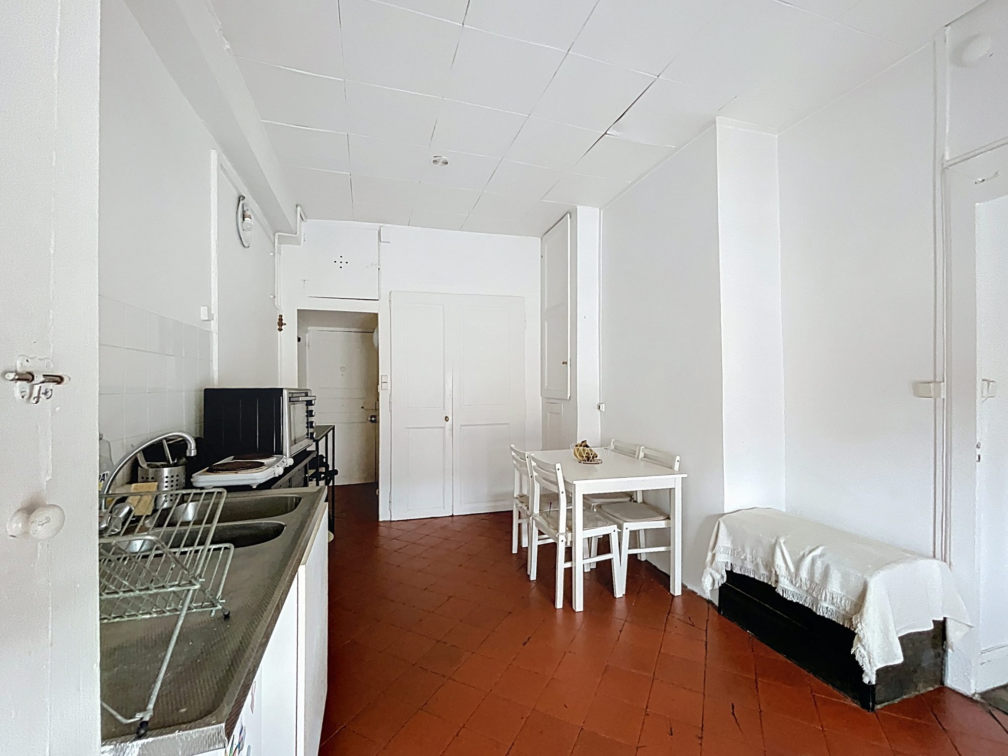 *Sous offre* Ainay T1 bis dernier étage vendu loué Lyon 69002