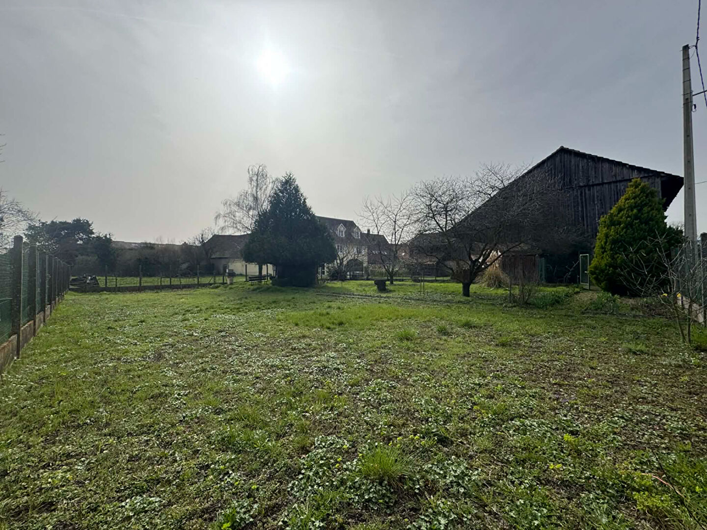 SUPERBE TERRAIN GUNDOLSHEIM