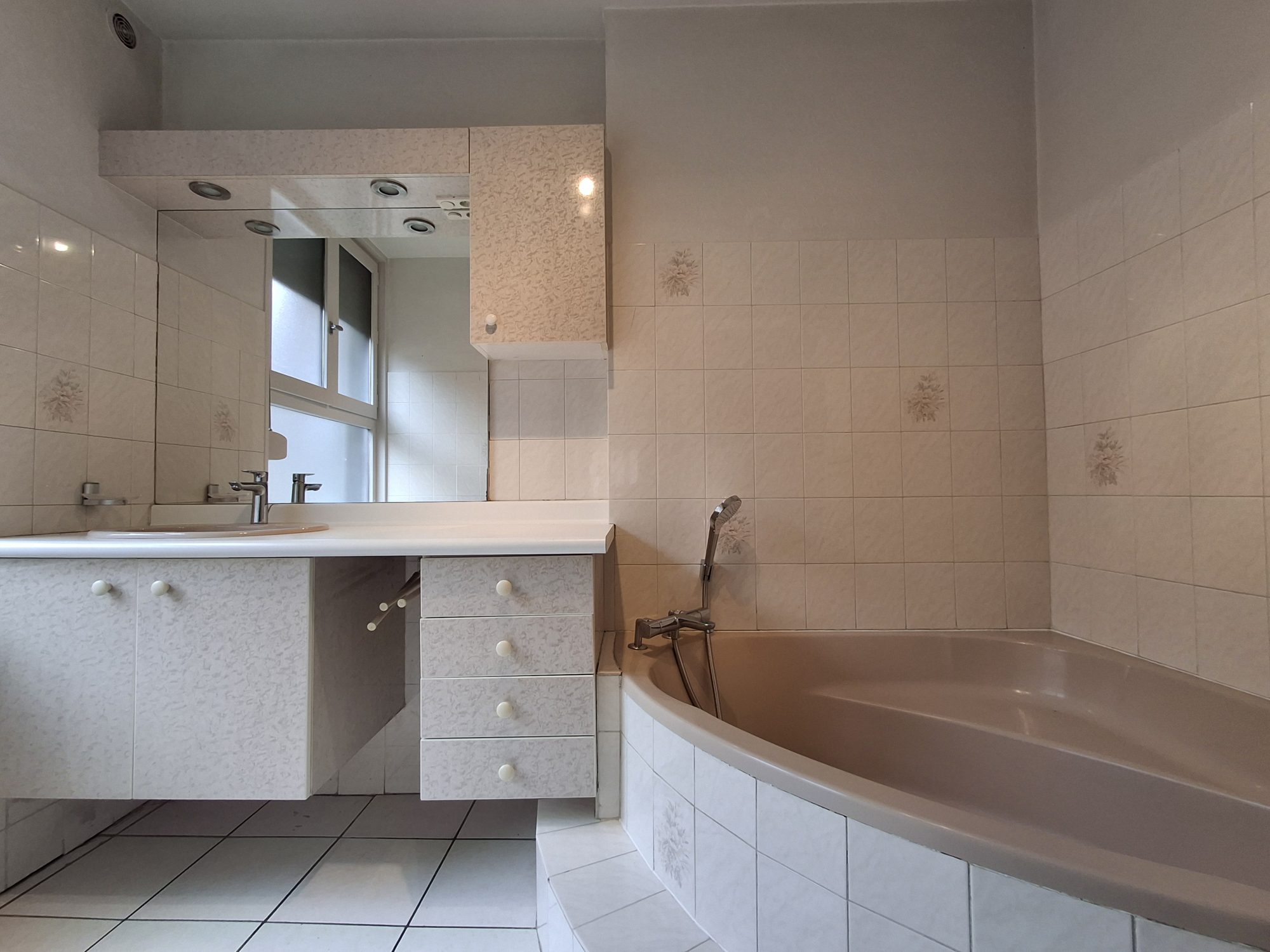 Nouveauté Firminy 42700