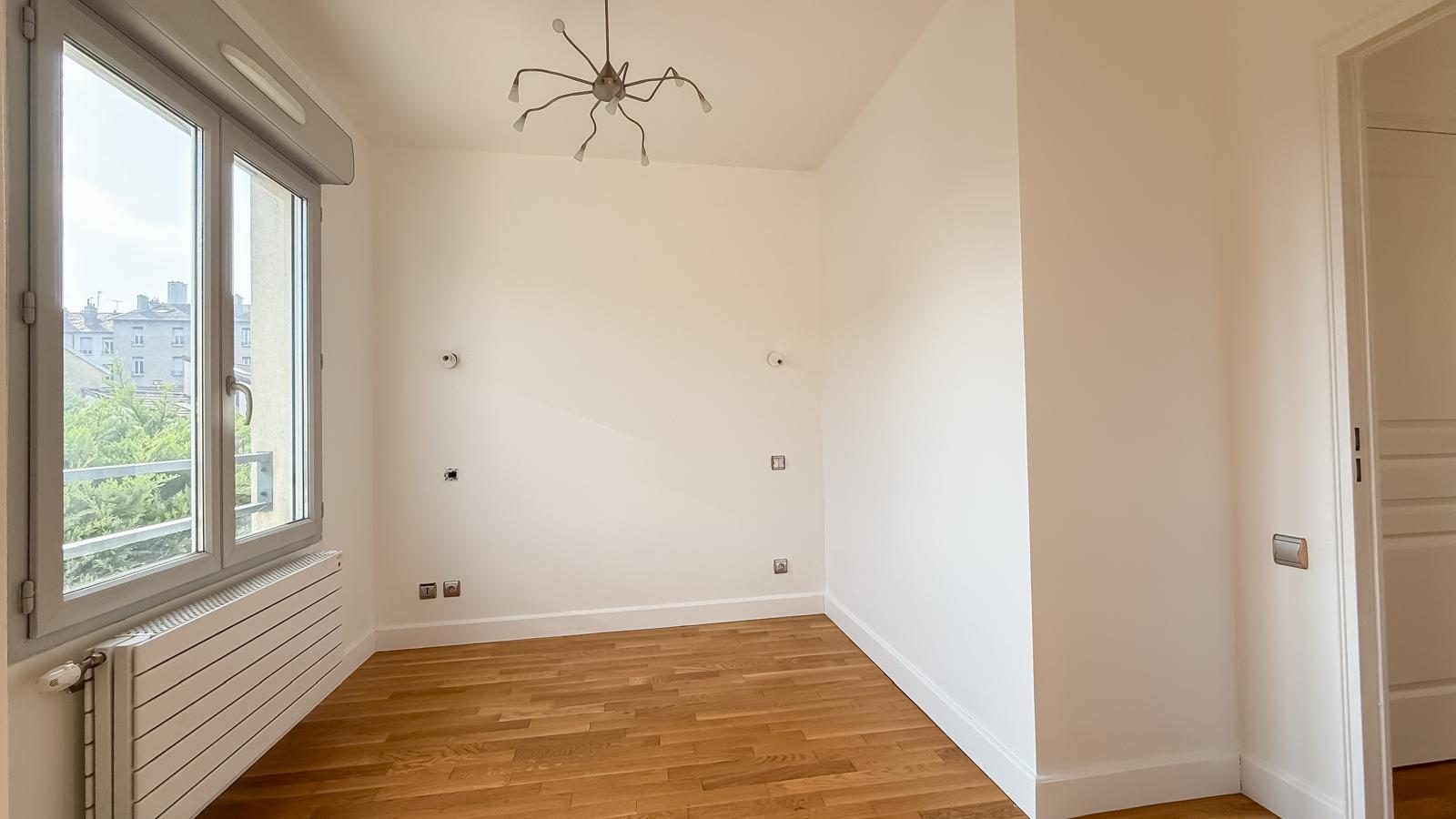 Maison de ville contemporaine  avec jardin et garage Villeurbanne 69100