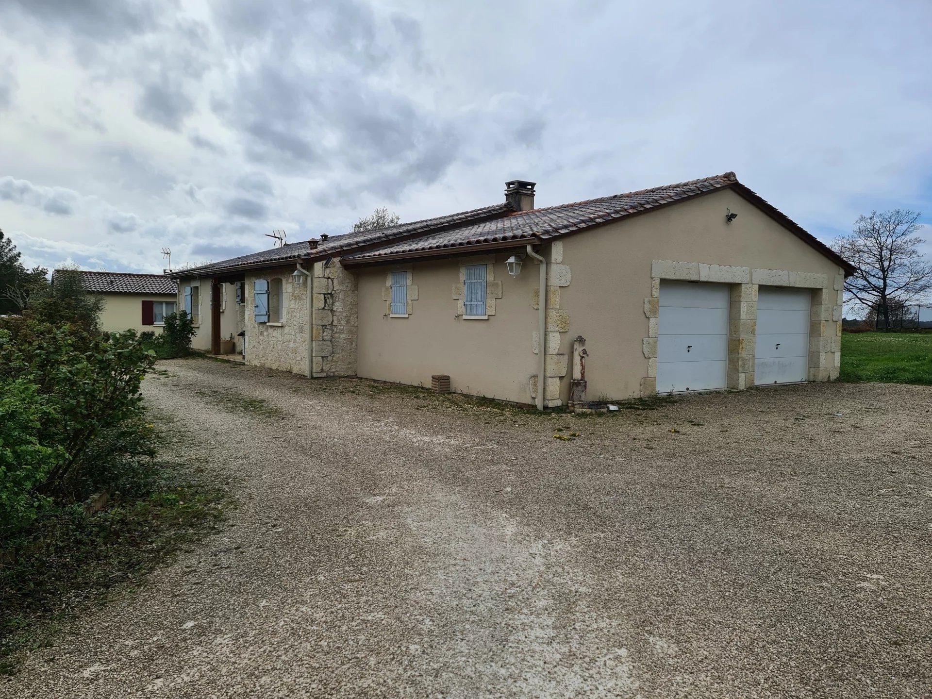 MAISON à la CAMPAGNE