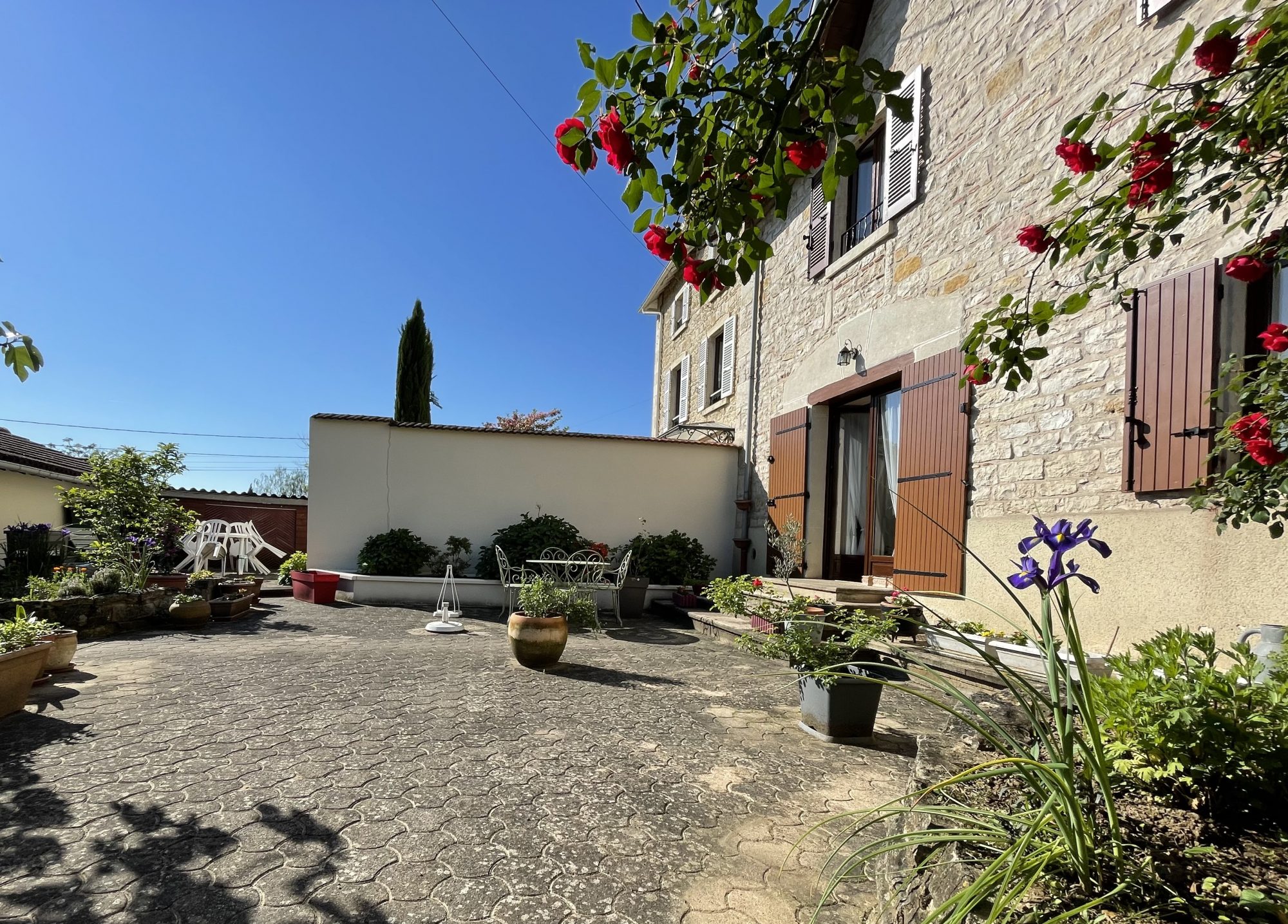 Maison en pierre 112 m² 5 pièces
