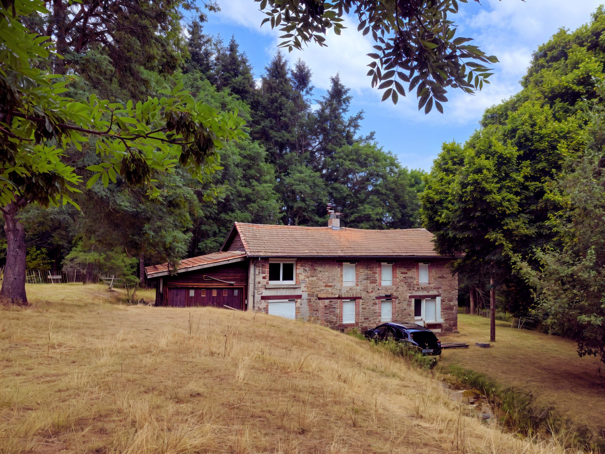 Belle maison en pierre