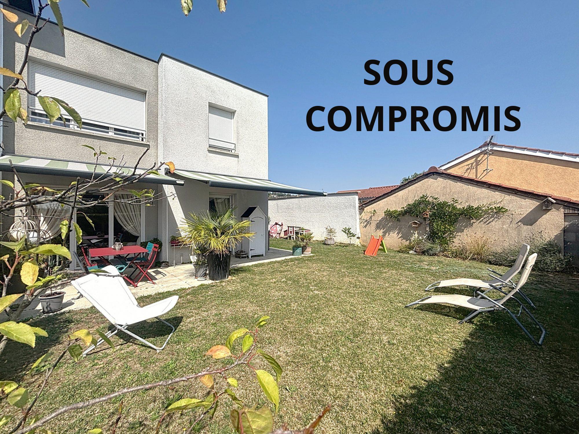 Maison Mitoyenne 90.5 m²