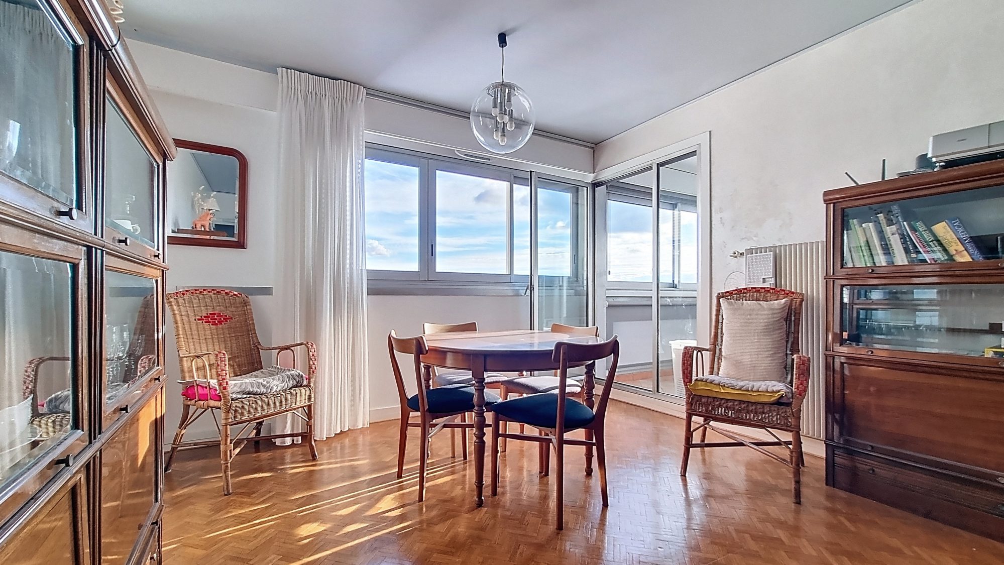 METRO GARIBALDI - Appartement T5 de 126 m² - Parking possible Lyon 69007