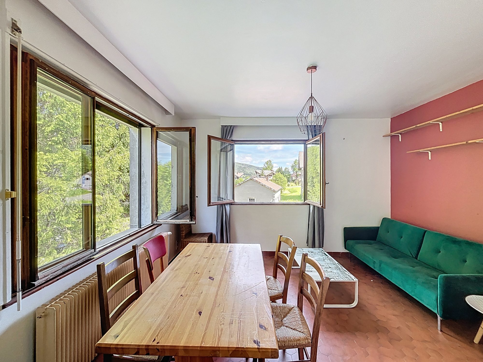 Appartement de type T3 d'environ 55m²