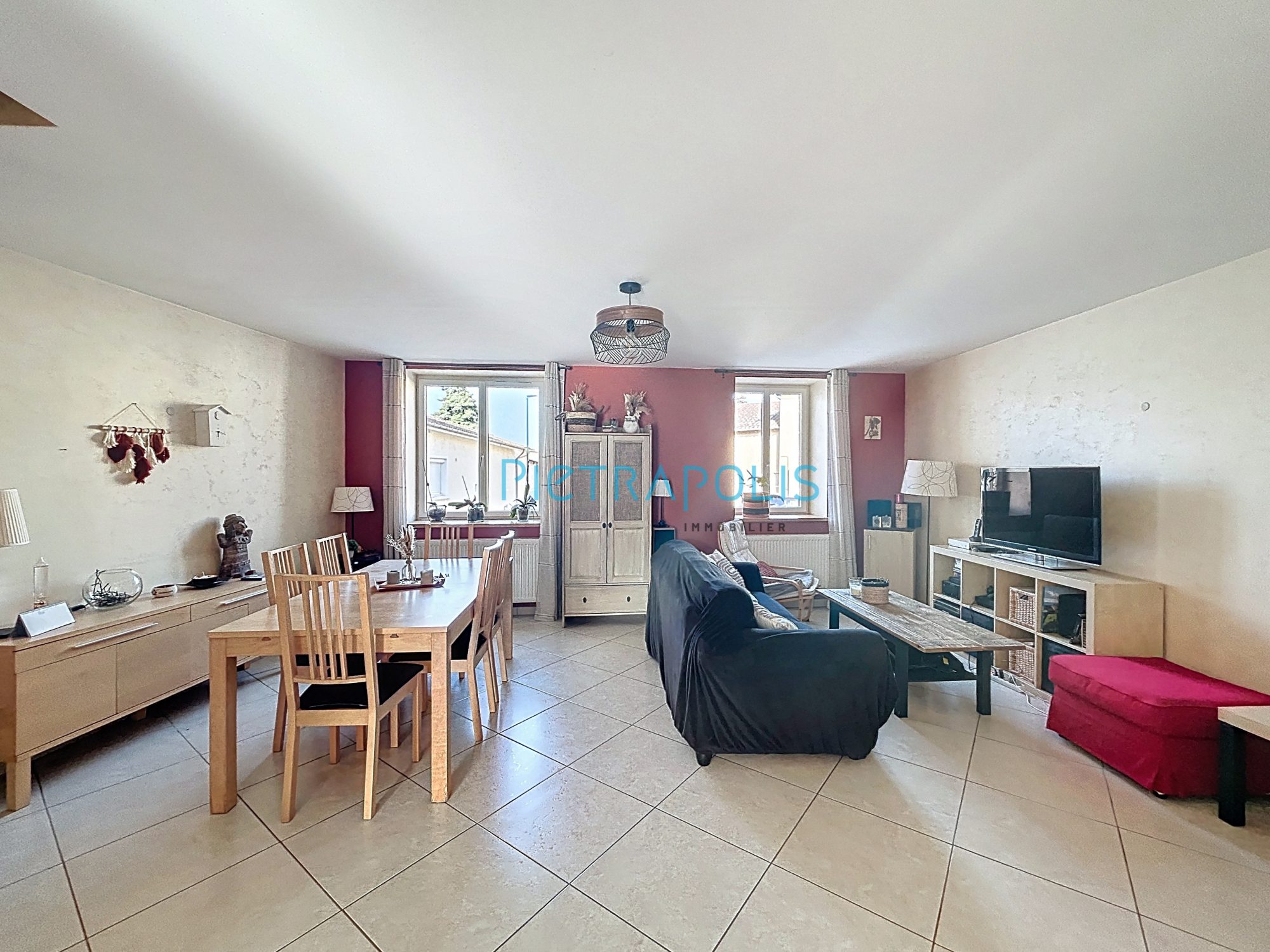 Maison - 4 pièces - 120 m² - Romanèche-Thorins (71570)