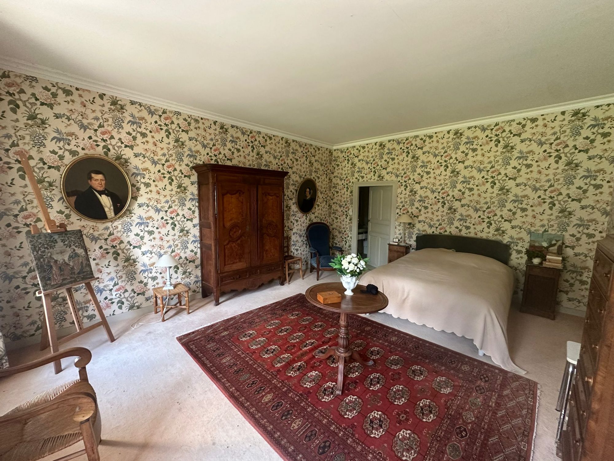 VASTE DOMAINE PROCHE DE MERCUREY Mercurey 71640