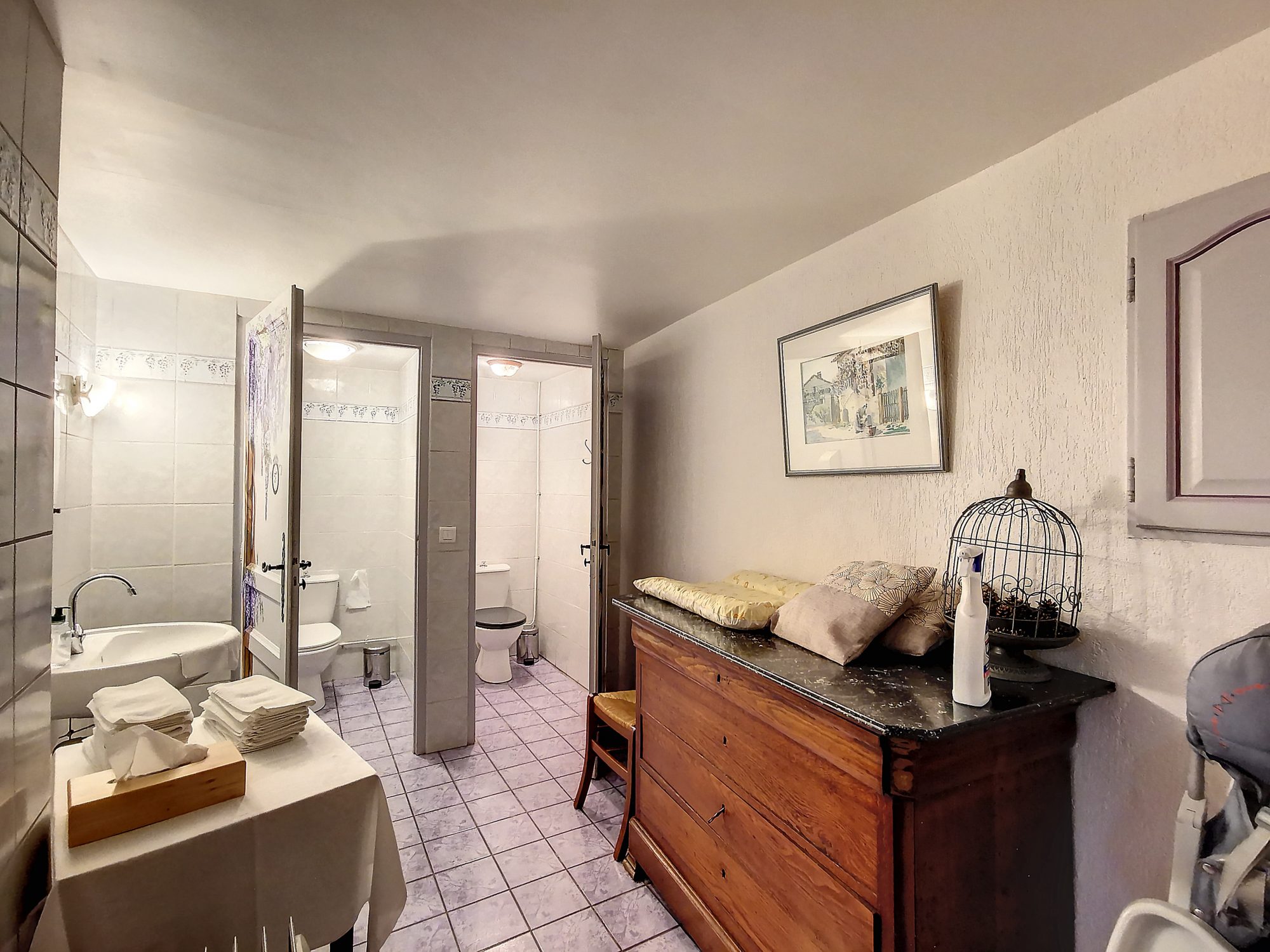 Fonds de commerce - 350 m² - Le Montsaugeonnais (52190)