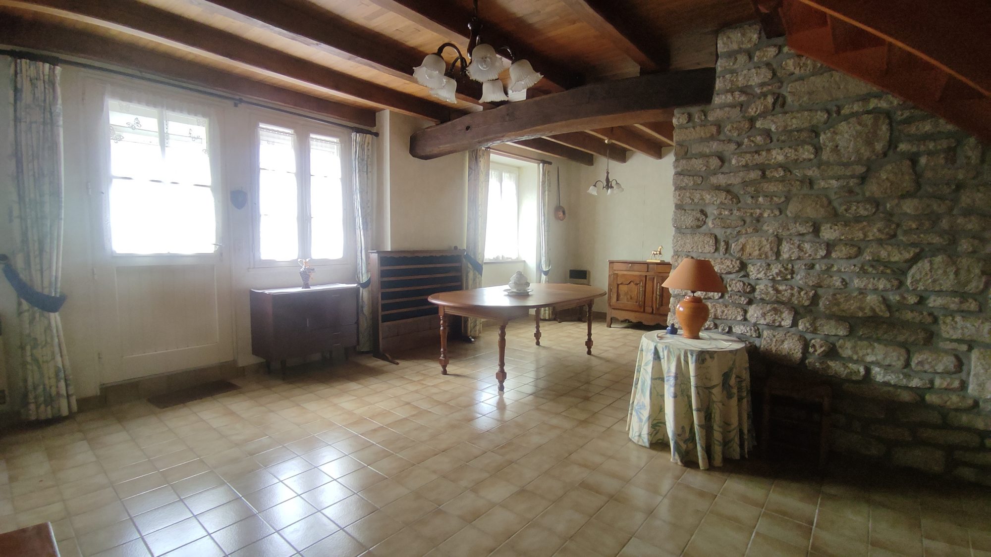A vendre Nivillac Maison 130m² sur 3340 de Terrain vue dégagée.