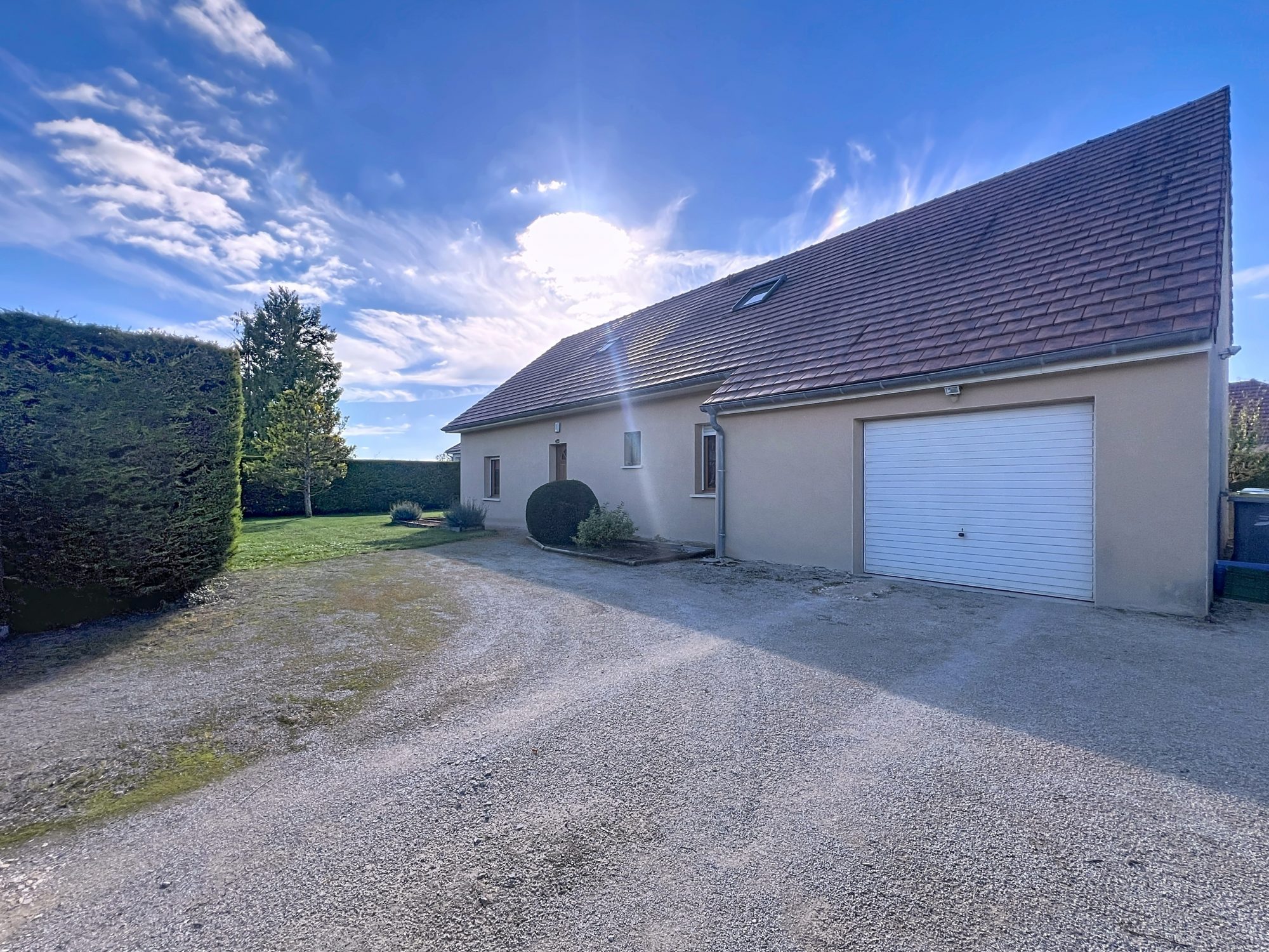 Maison familiale avec terrain Lux 21120