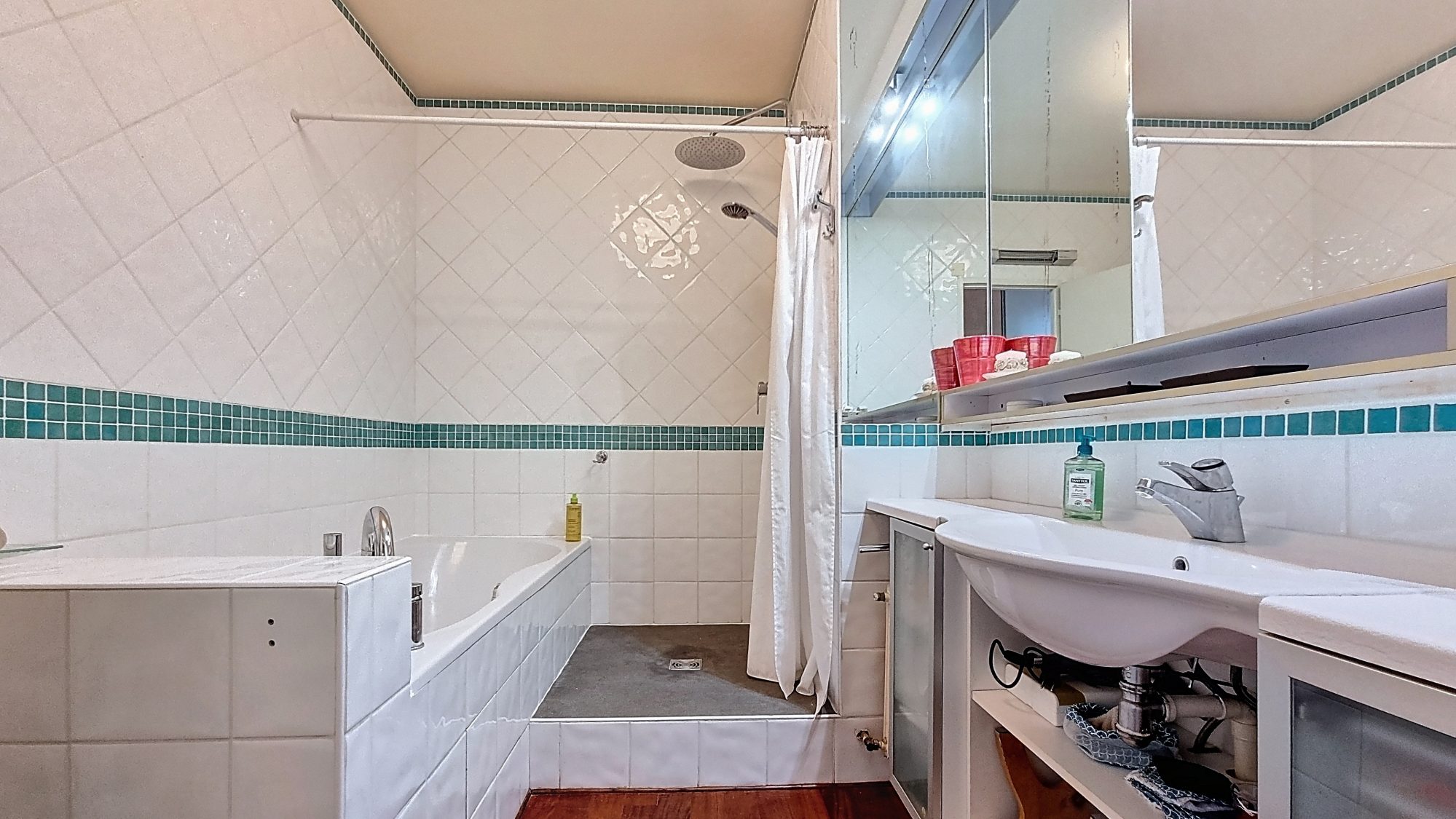 METRO GARIBALDI - Appartement T5 de 126 m² - Parking possible Lyon 69007