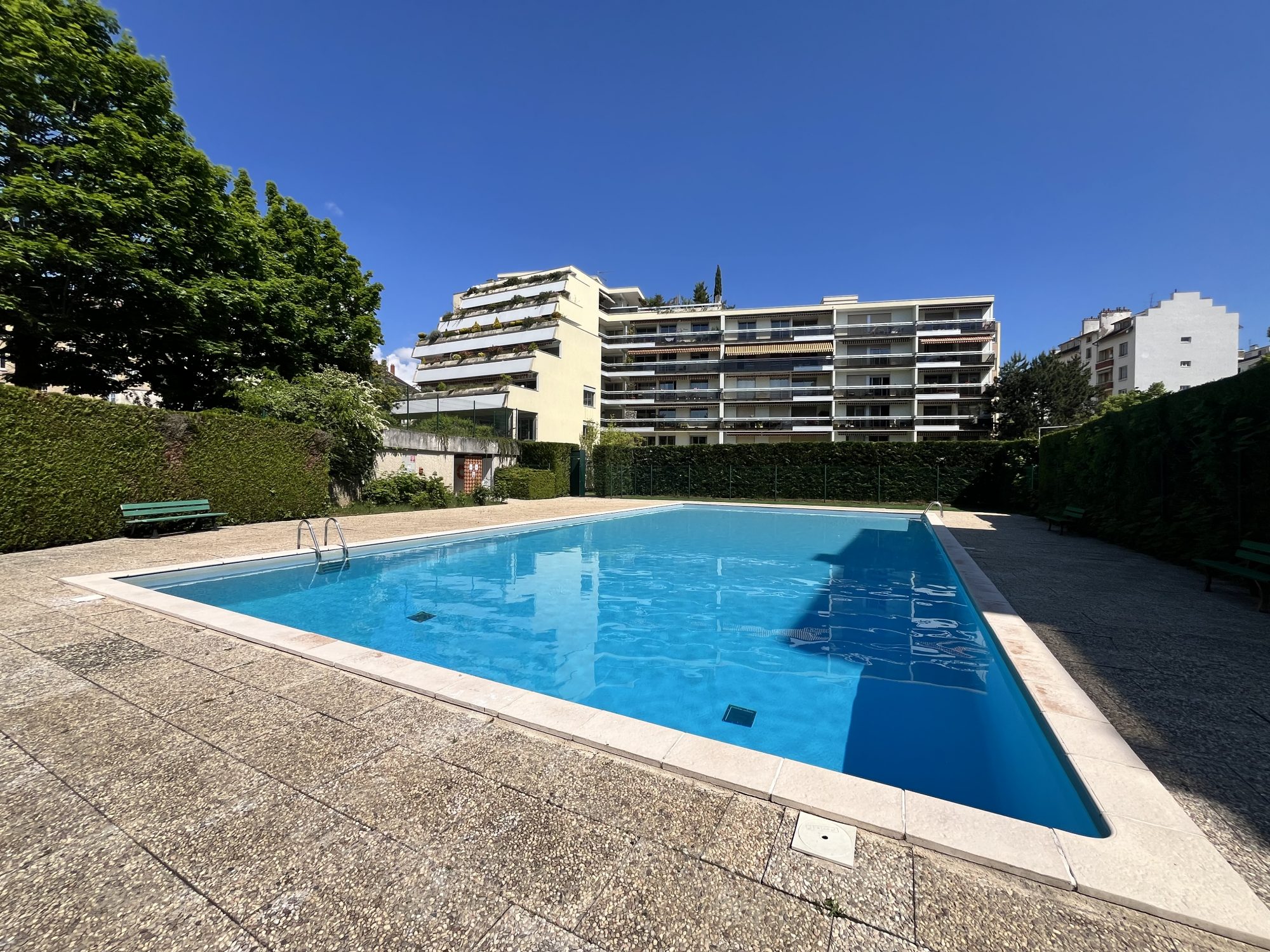 Victor-Hugo/Montchapet Appartement 4 pièces