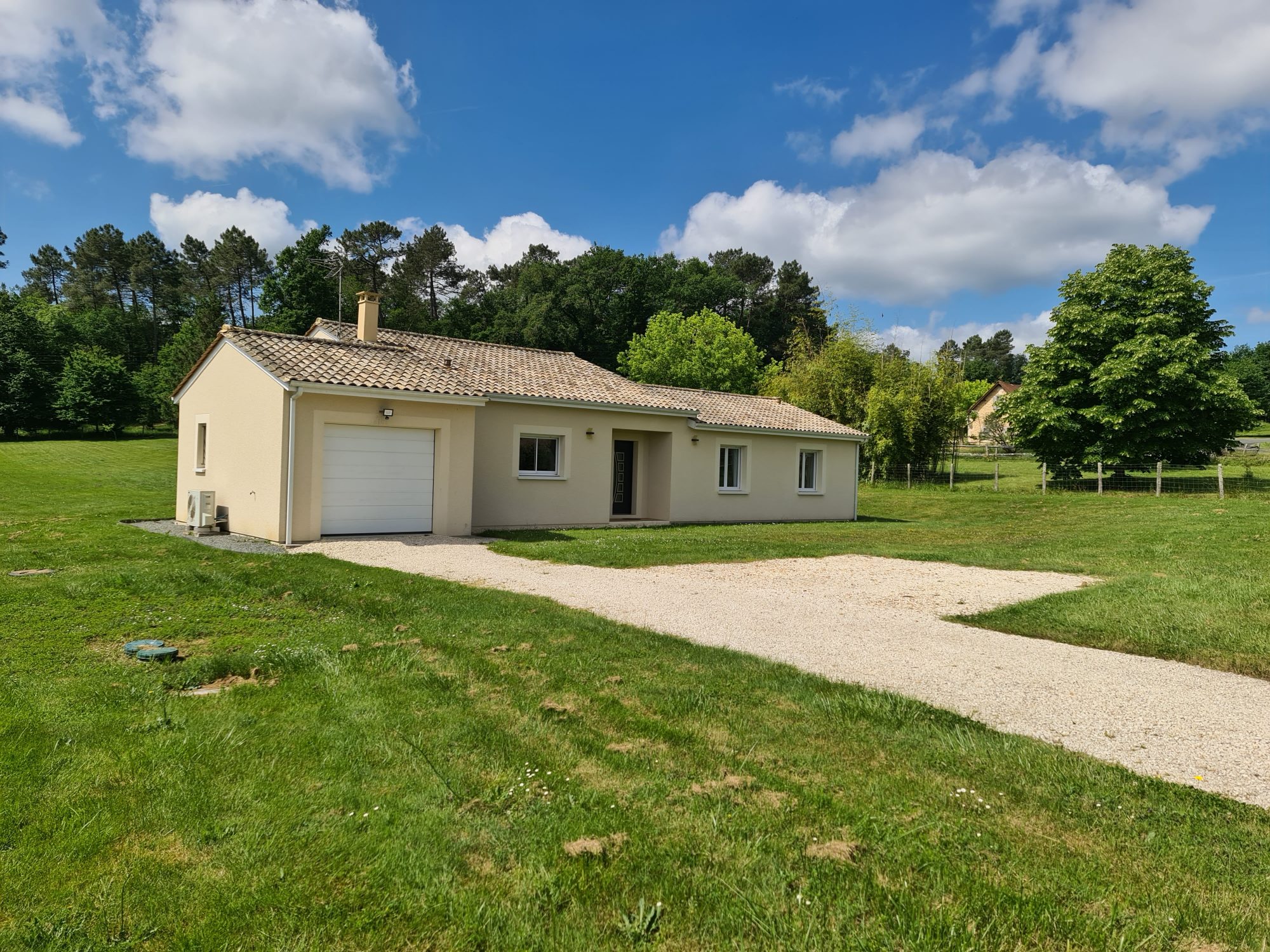 MAISON à la CAMPAGNE