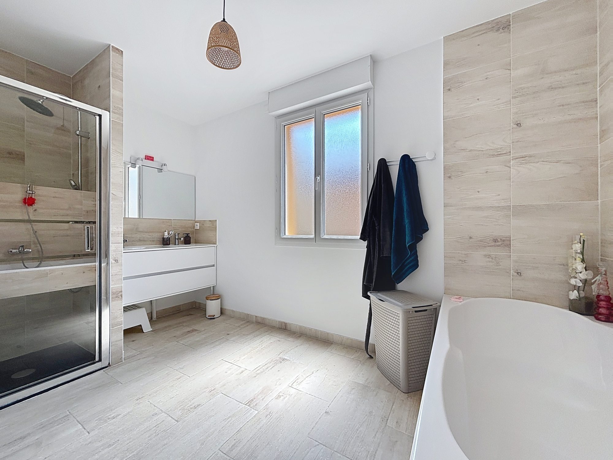 DUPLEX 180 M² Val d'Oingt 69620