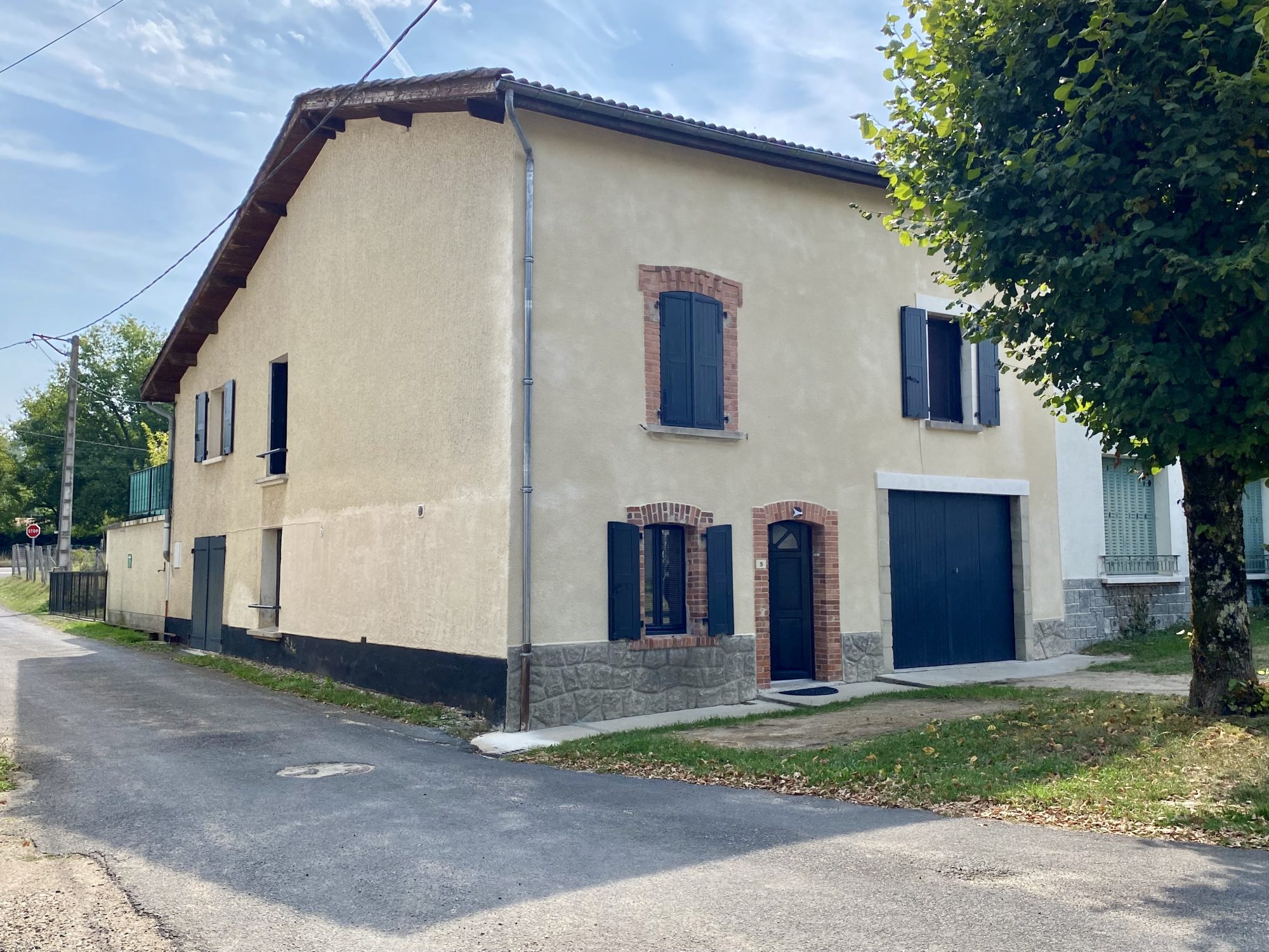 Maison - 5 pièces - 117 m² - Courpière (63120)