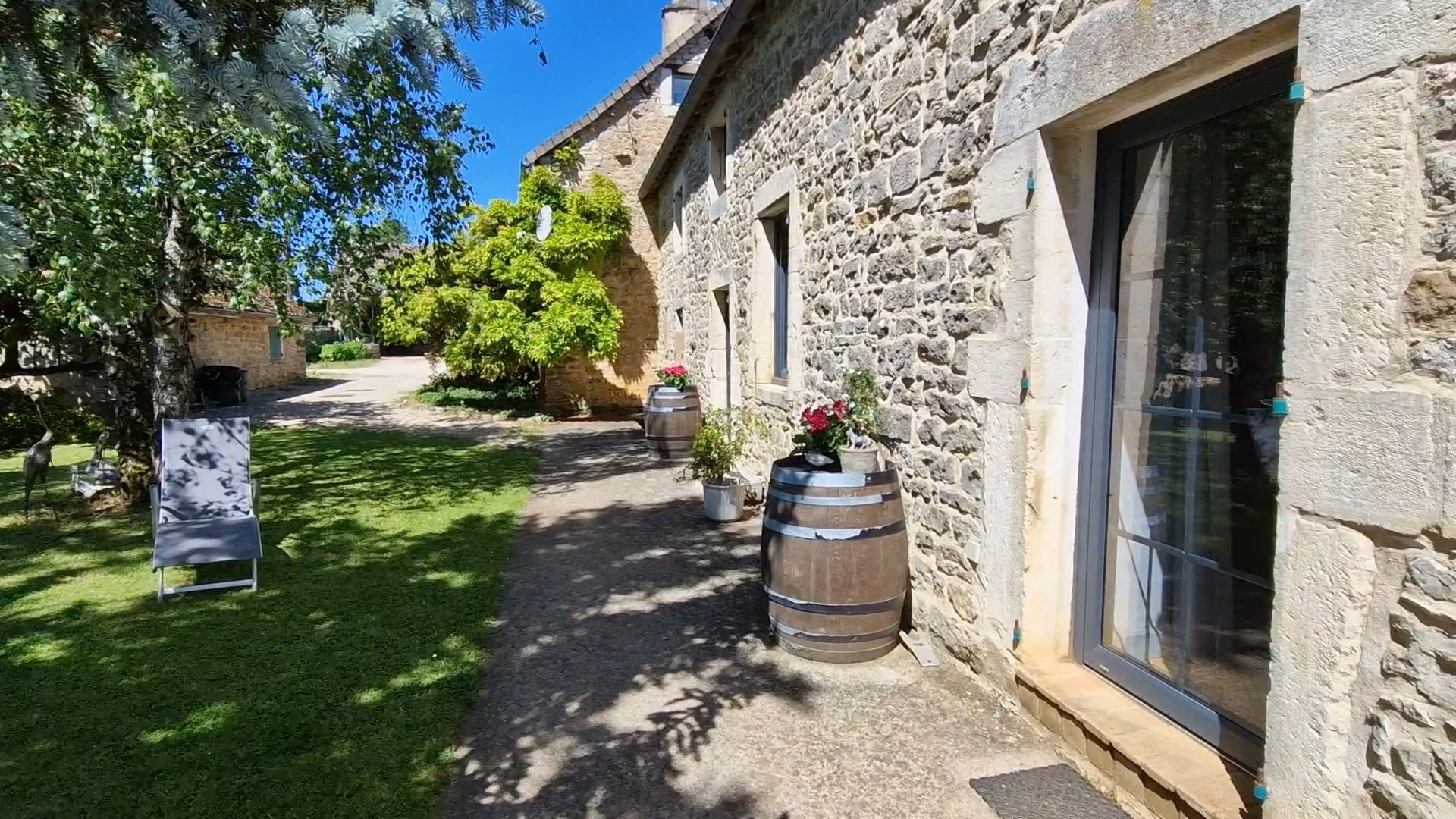 Très belle longère en côte chalonnaise Givry 71640