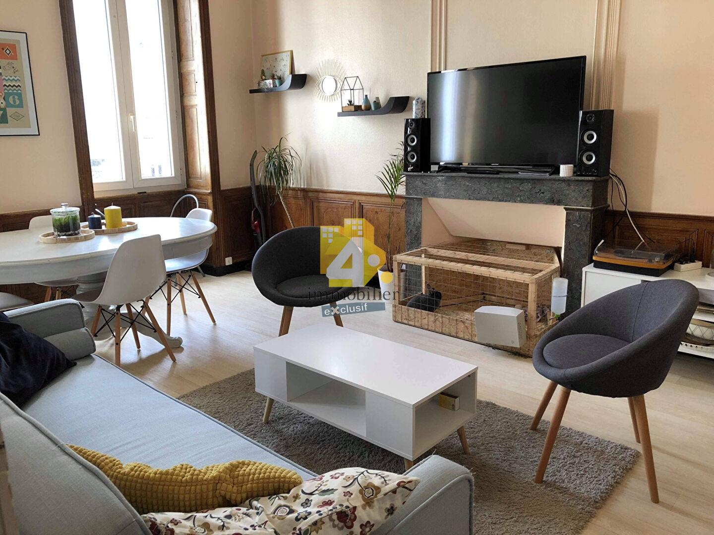 IMMEUBLE CENTRE SAVENAY