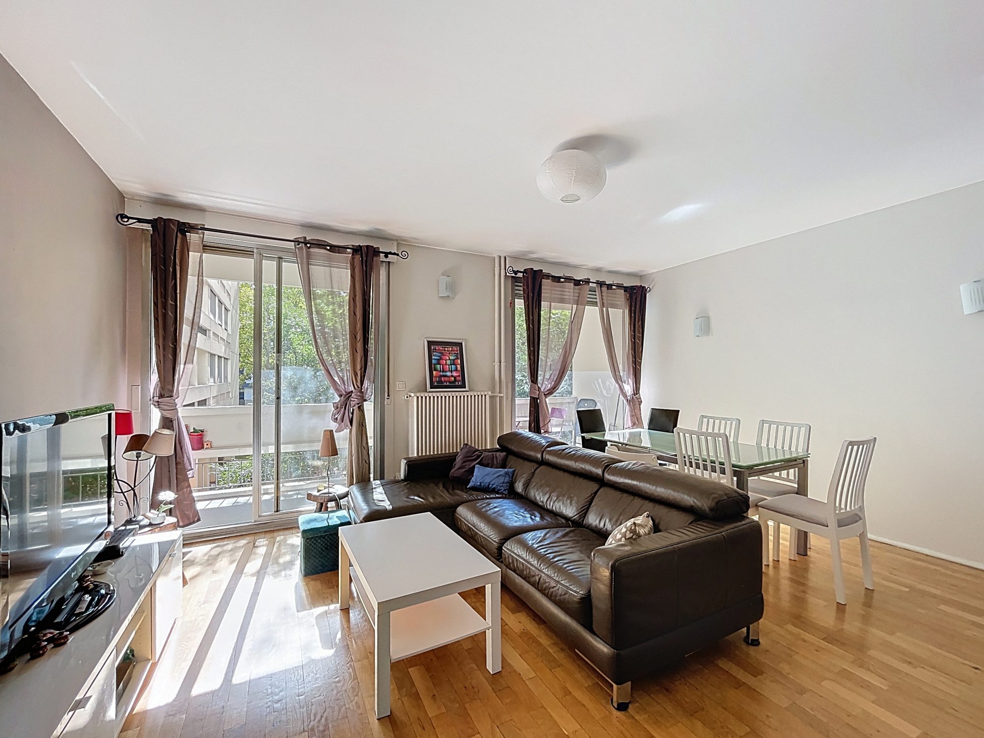 Monplaisir, Marius Berliet-St Nestor, immeuble Pitance, T4 de 89m2 avec balcon et parking