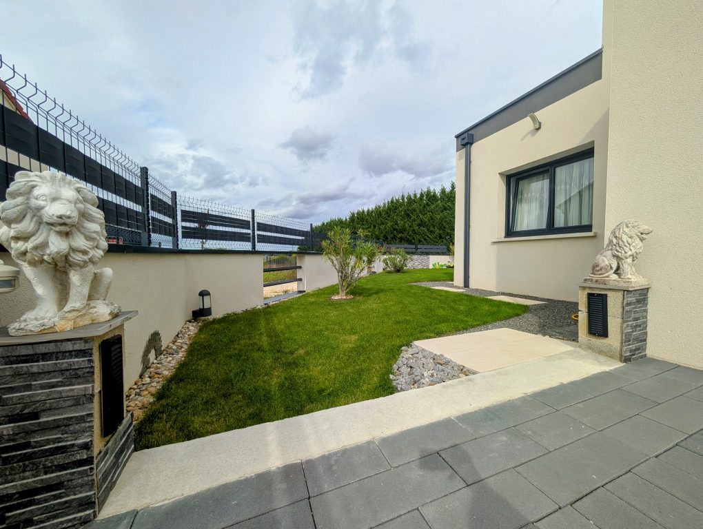 COTE D'OR (21) - FAUVERNEY - Superbe villa 6 pièces de 190 m² Fauverney 21110