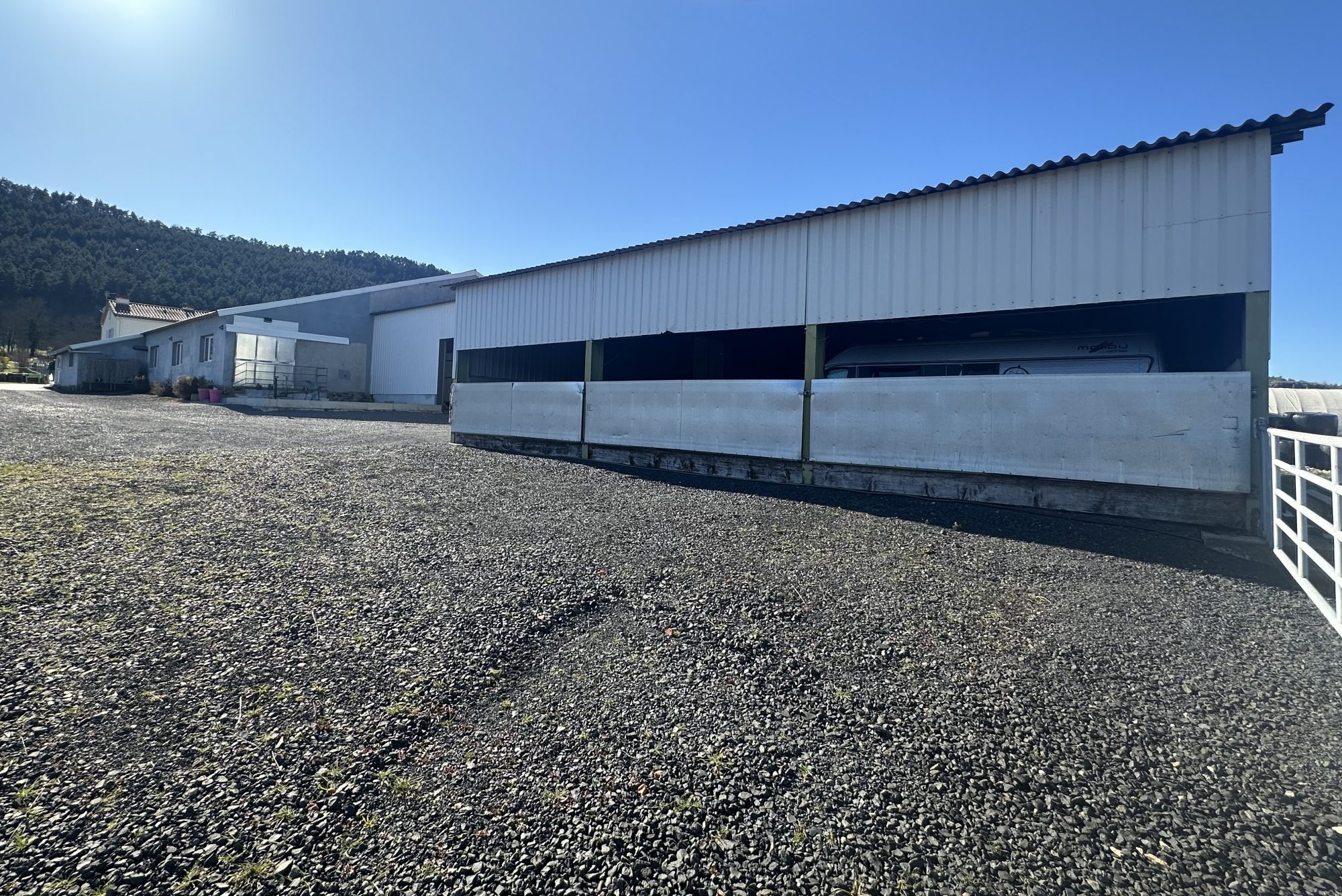 Maison d'habitation avec Batiment Coubon 43700