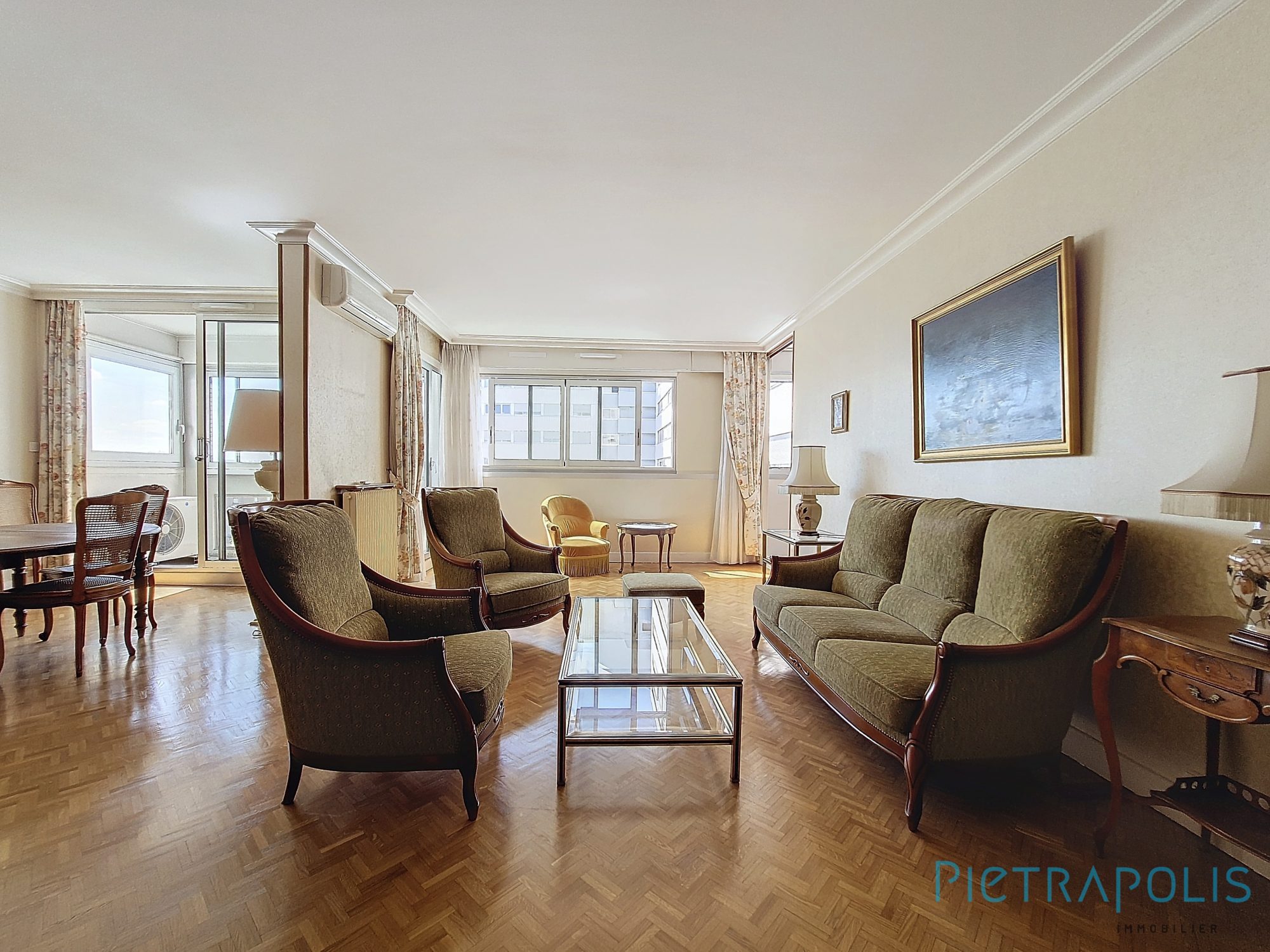 T5 de 117 m² Etage élevé & Parking