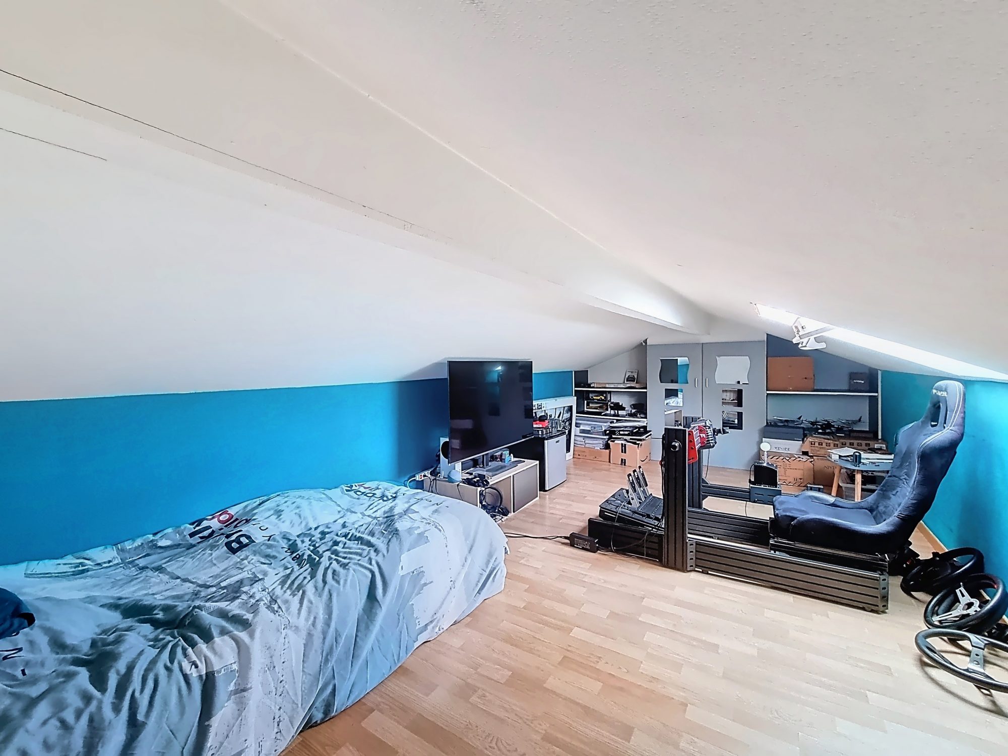 Bel appartement au dernier étage Saint-Priest 69800