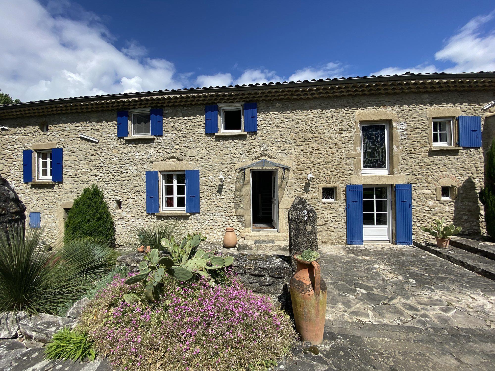 Maison en pierre 5 pièces